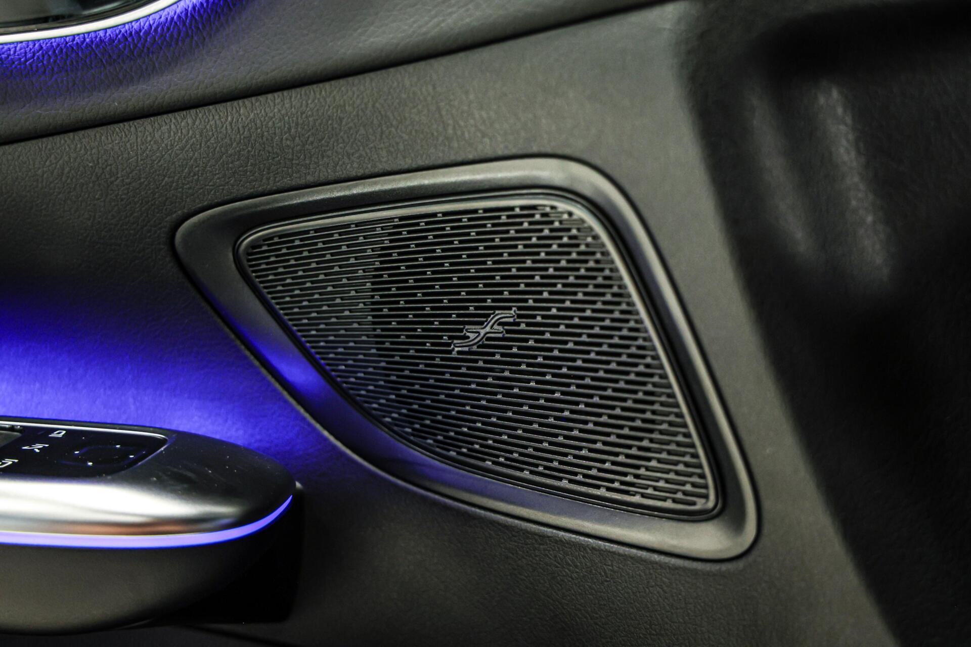Foto van Mercedes-Benz C 300 E