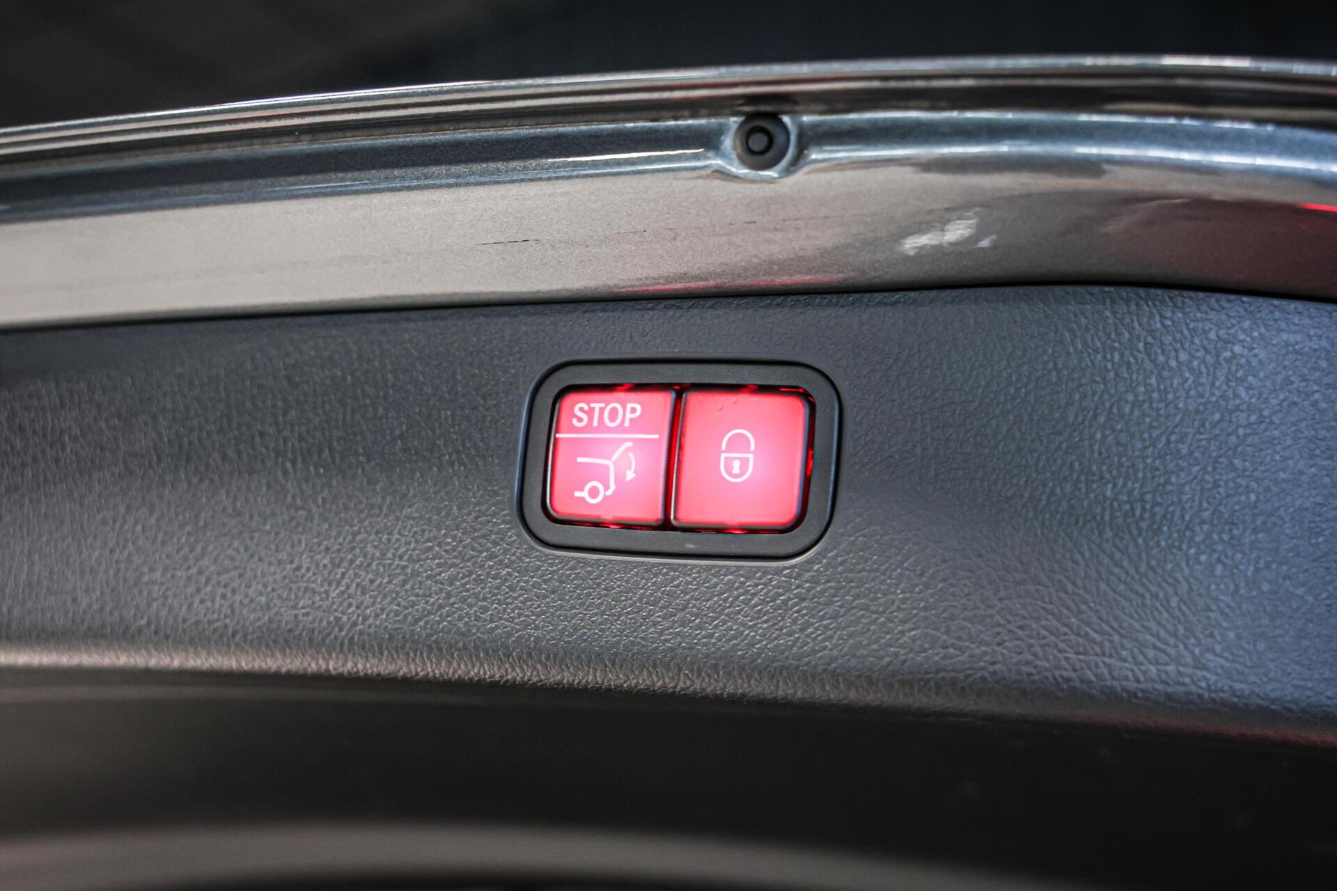 Foto van Mercedes-Benz C 300 E