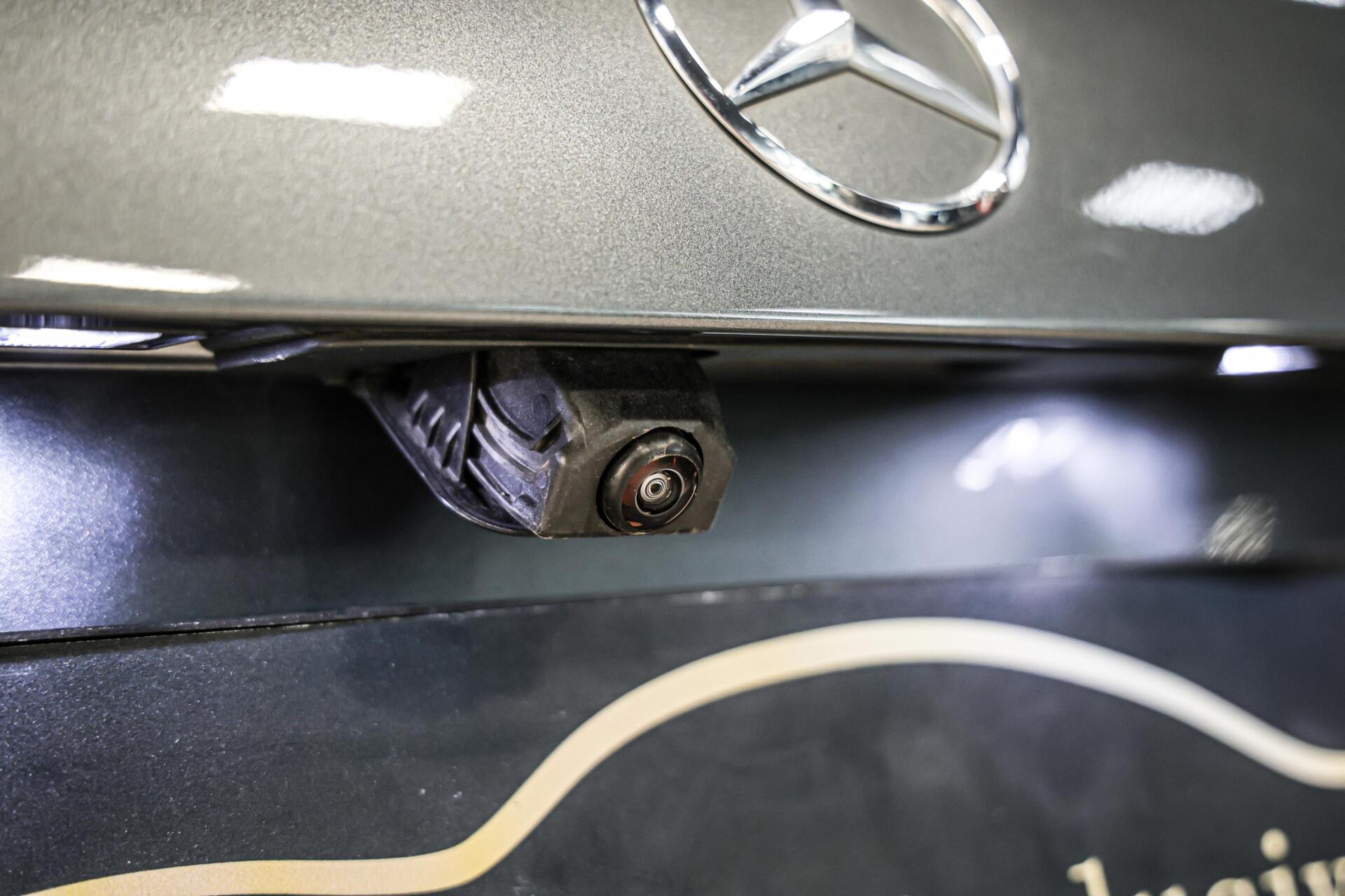 Foto van Mercedes-Benz C 300 E
