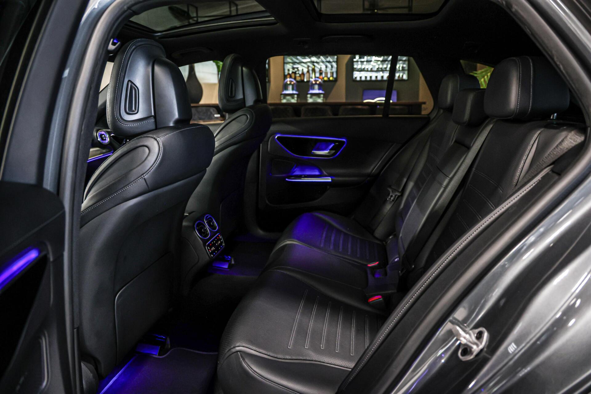 Foto van Mercedes-Benz C 300 E