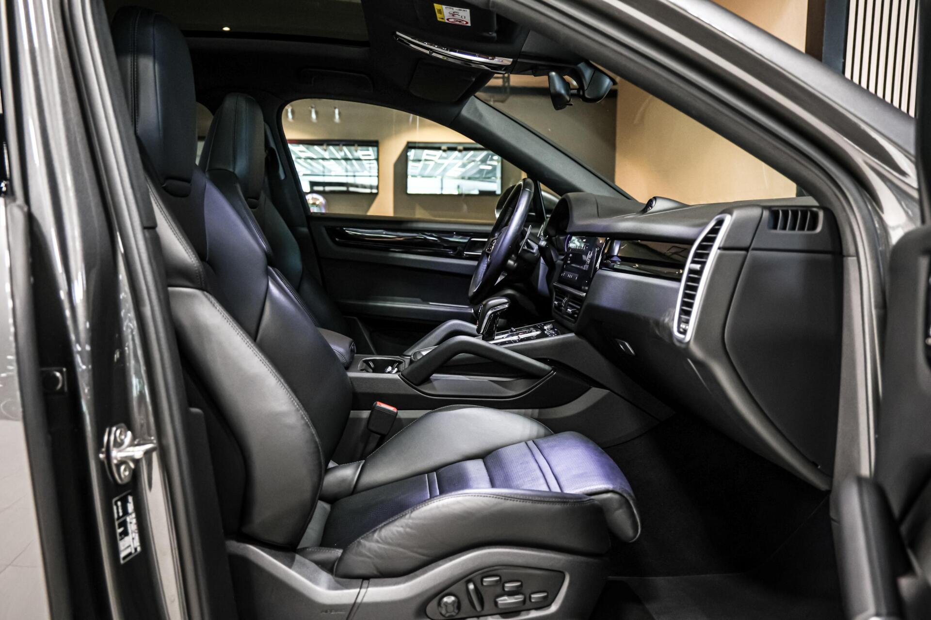 Foto van Porsche Cayenne Coupé