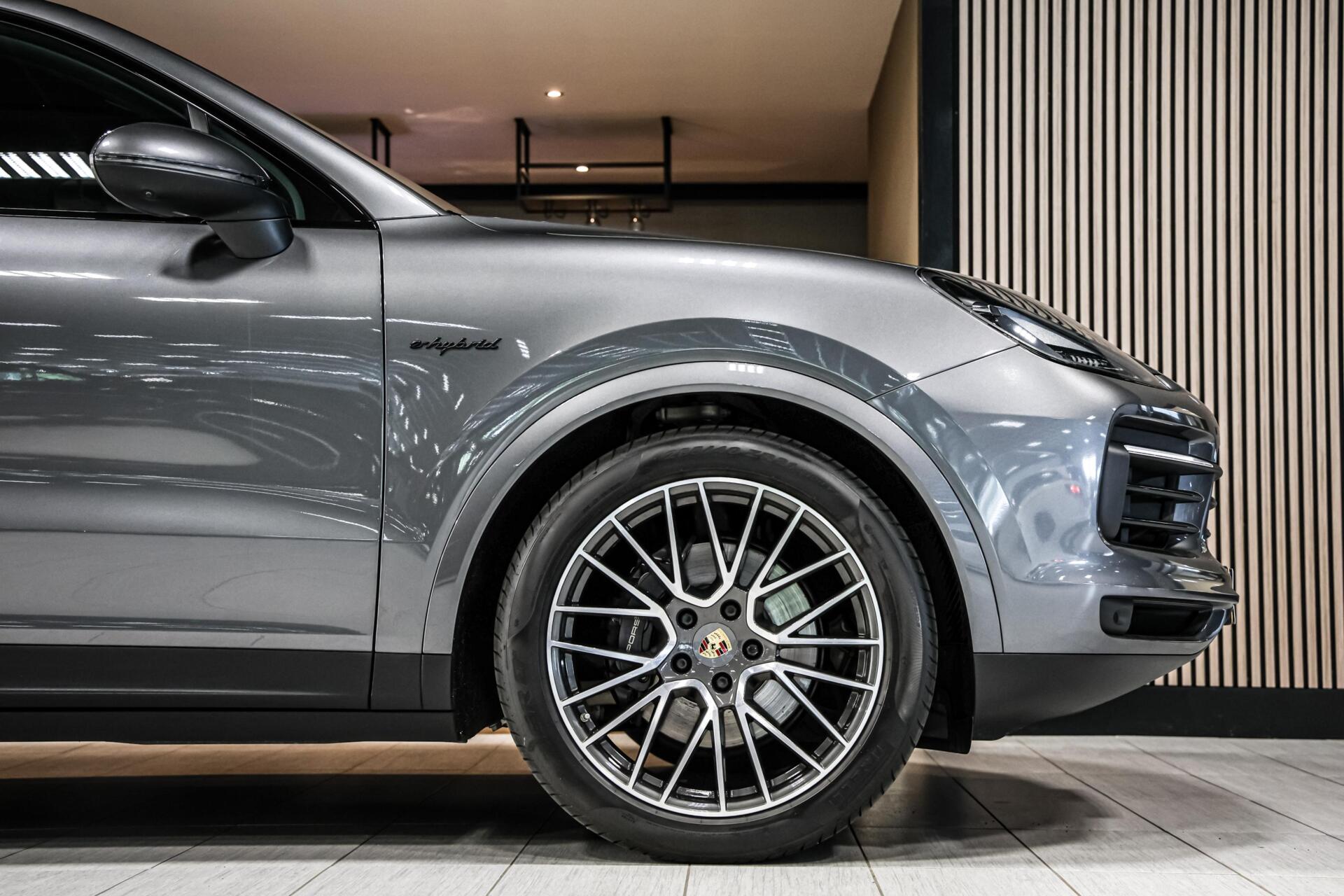 Foto van Porsche Cayenne Coupé