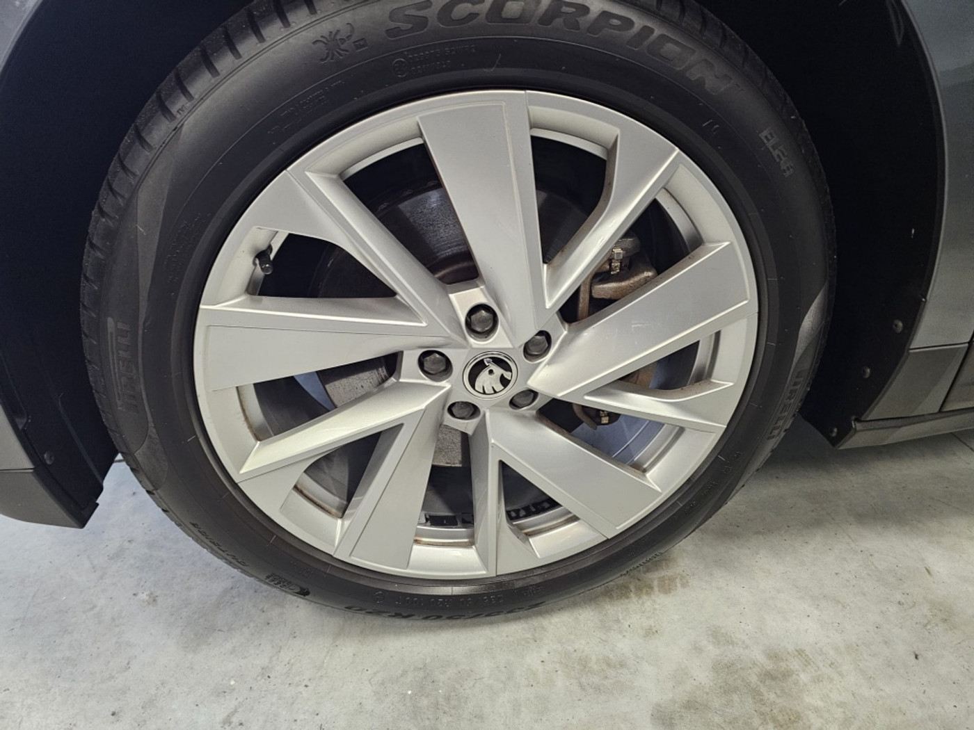 Foto van Skoda Enyaq 80