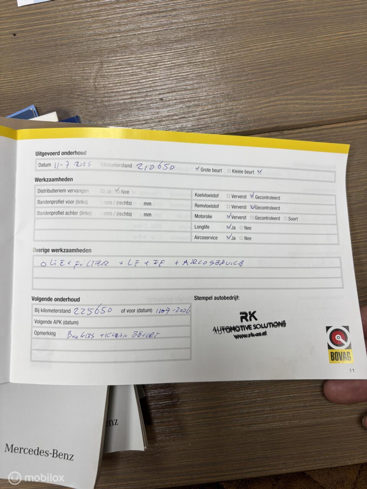 Foto van Mercedes-Benz E 300