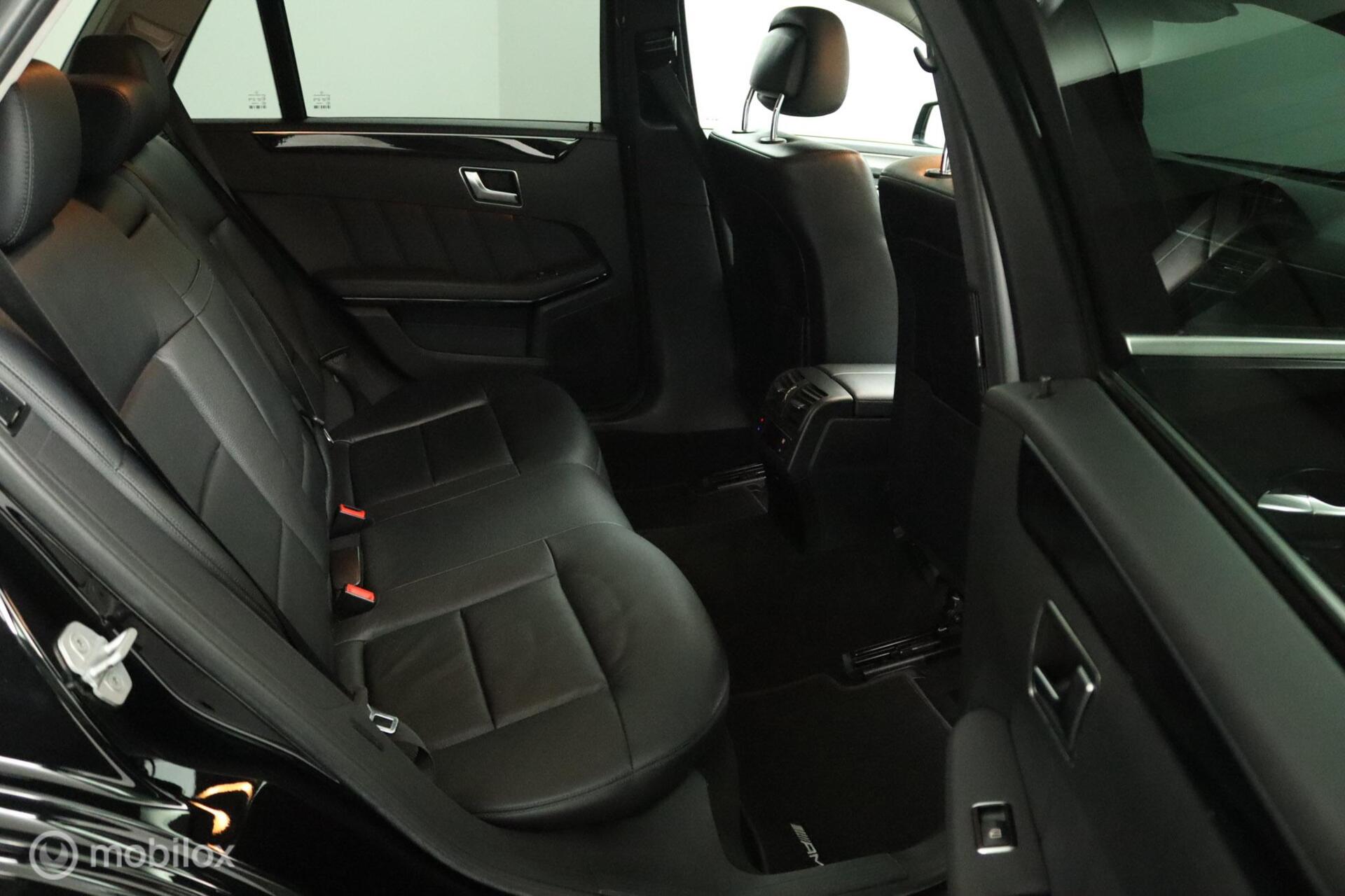 Foto van Mercedes-Benz E 300