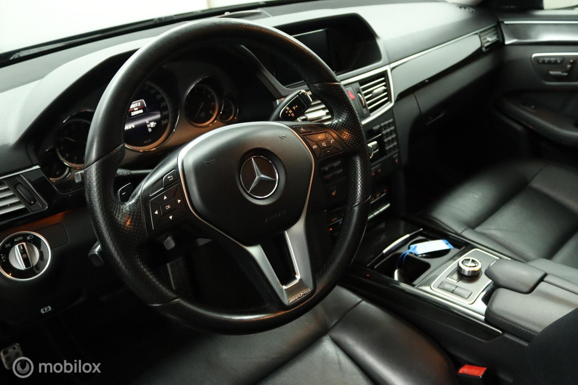 Foto van Mercedes-Benz E 300