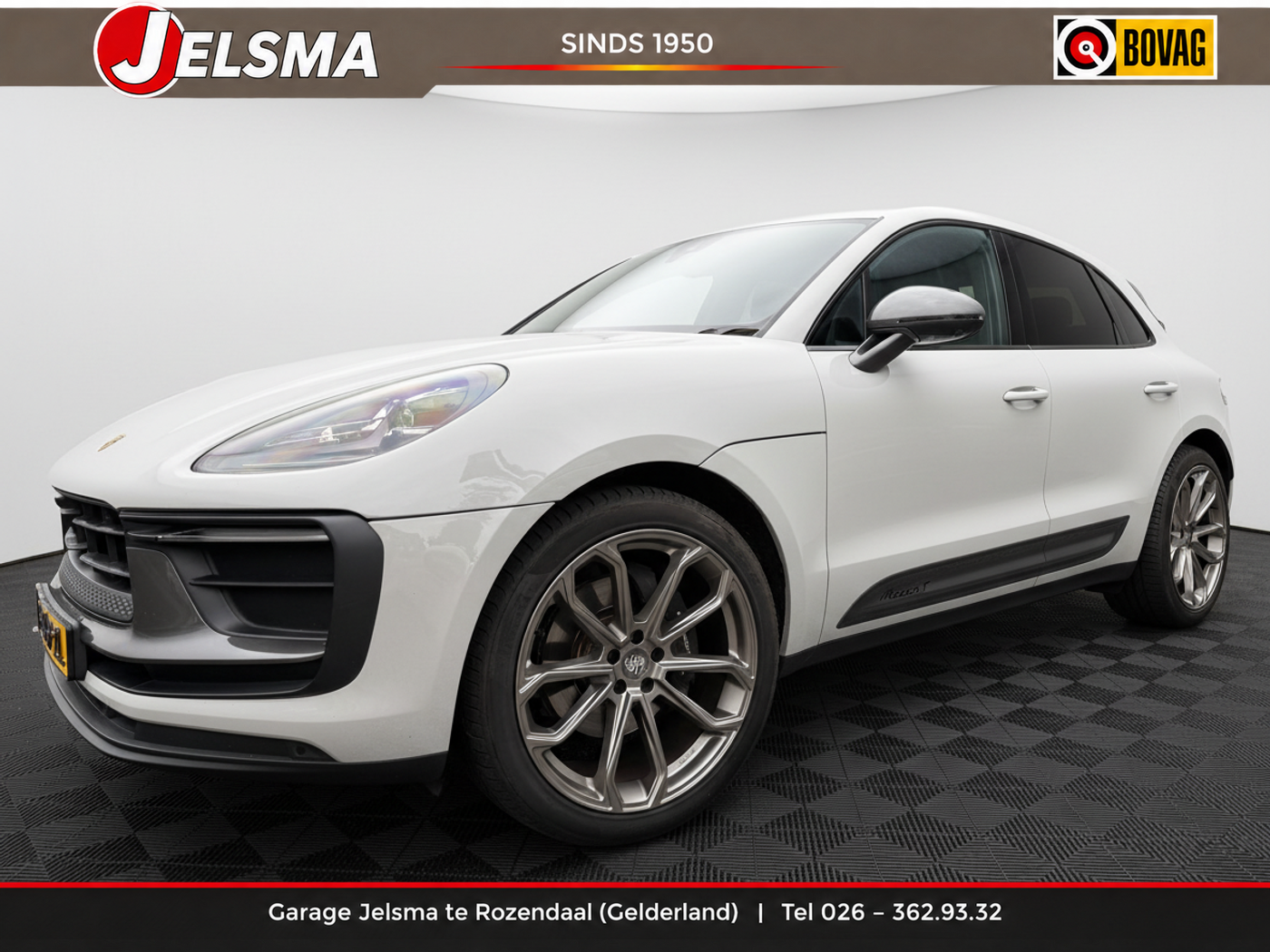 Porsche Macan T 2.0 T 265pk, 2022 - voorkant