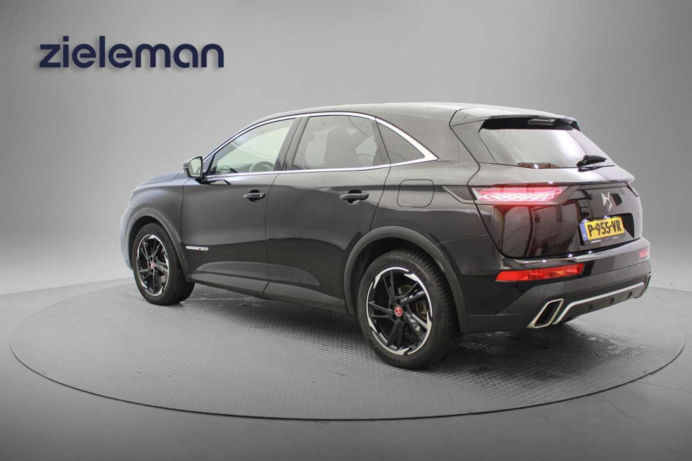 Foto van DS DS 7 Crossback