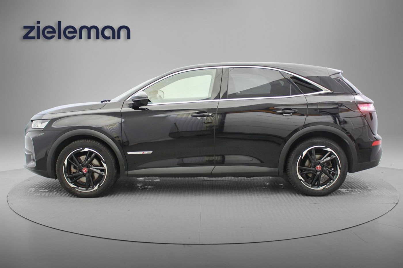 Foto van DS DS 7 Crossback