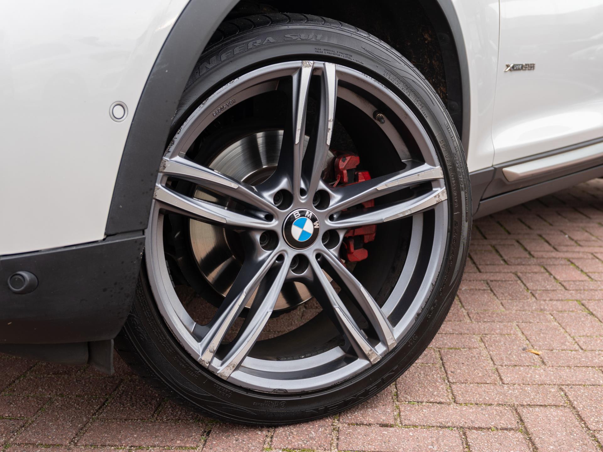 Foto van BMW X4
