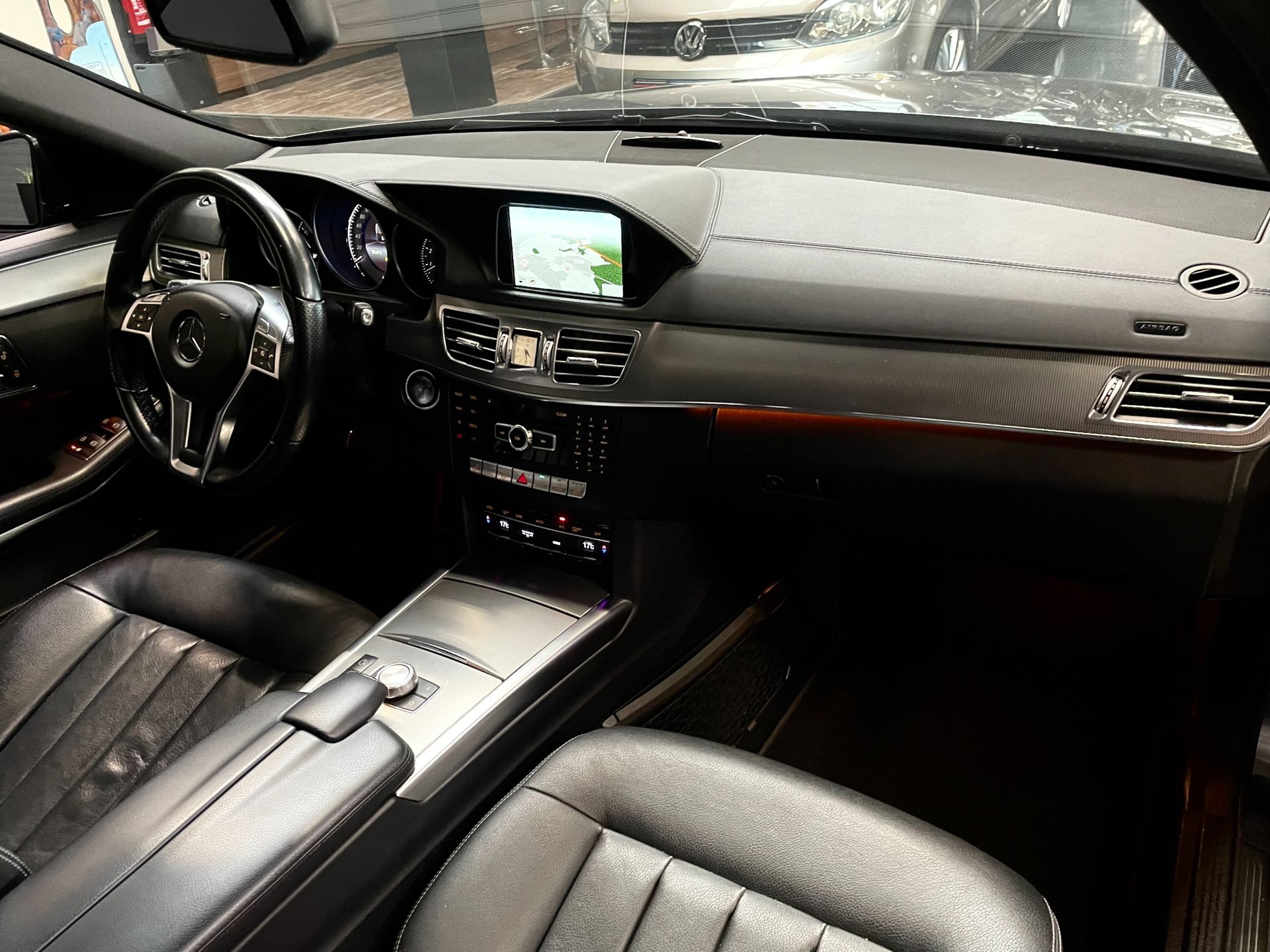 Foto van Mercedes-Benz E 350