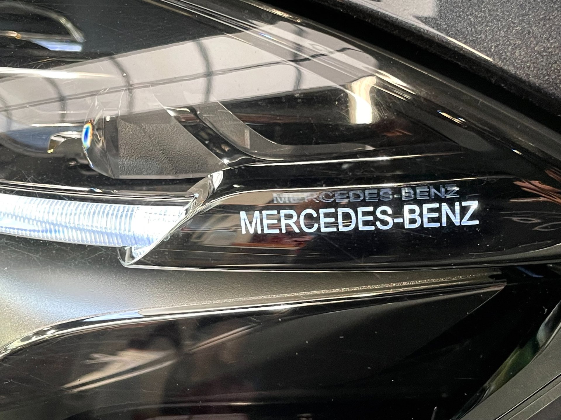 Foto van Mercedes-Benz E 350