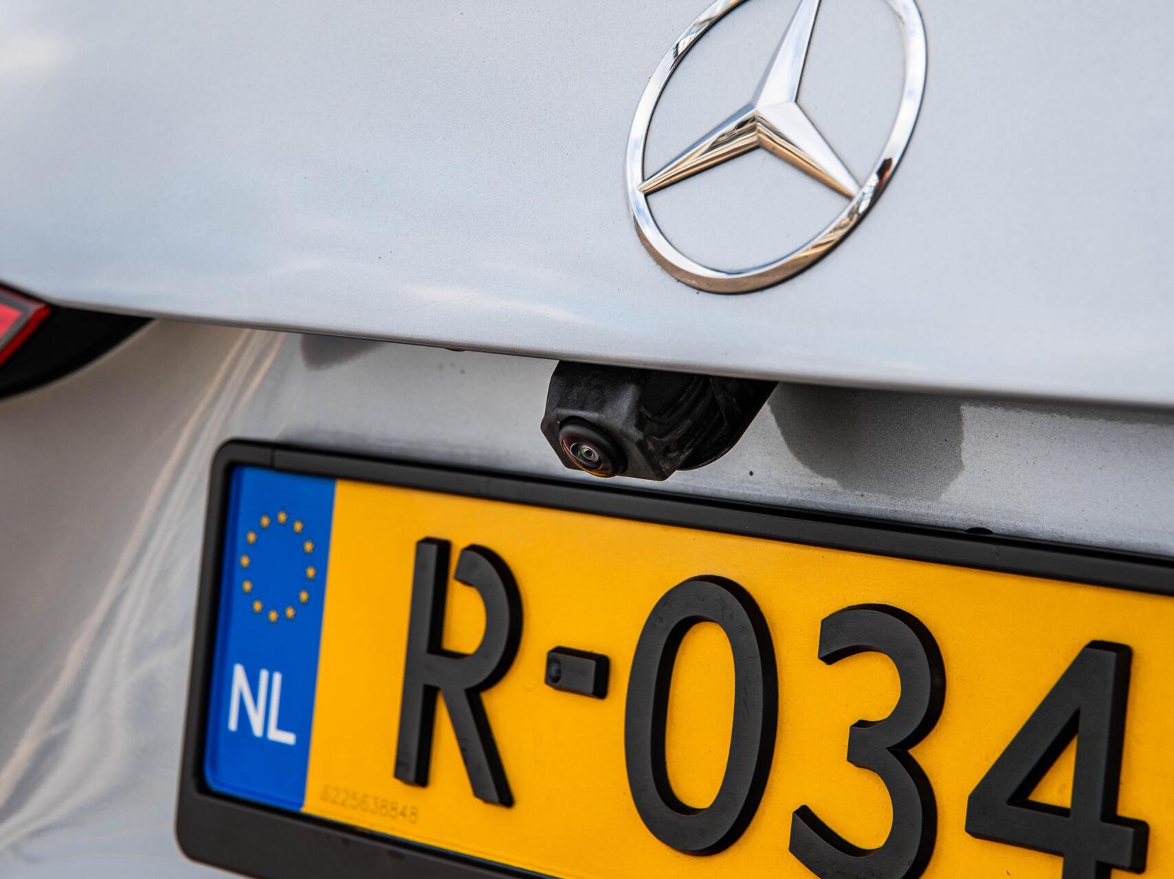 Foto van Mercedes-Benz C 200