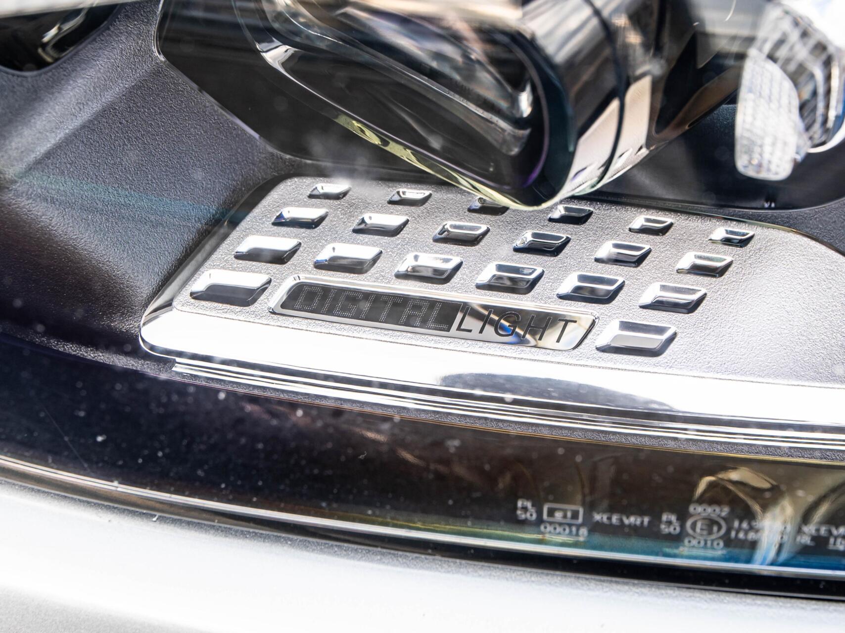 Foto van Mercedes-Benz C 200