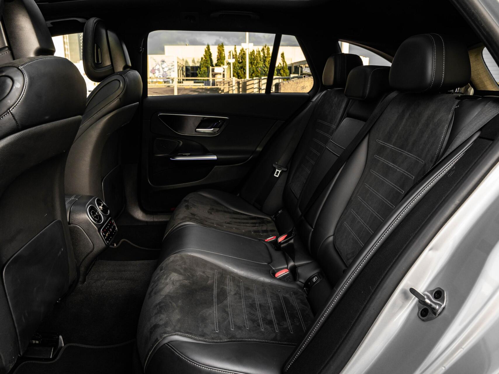 Foto van Mercedes-Benz C 200