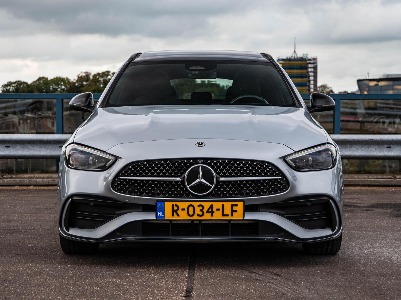 Foto van Mercedes-Benz C 200