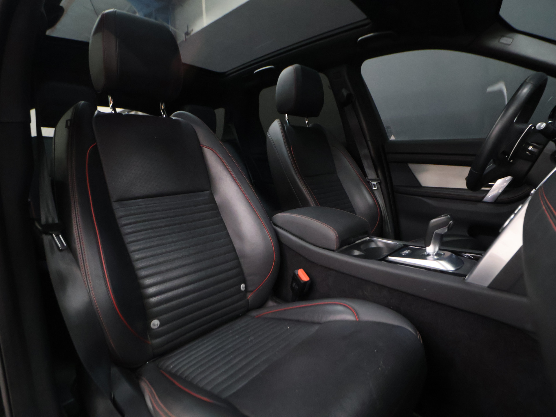 Foto van Land Rover Discovery Sport