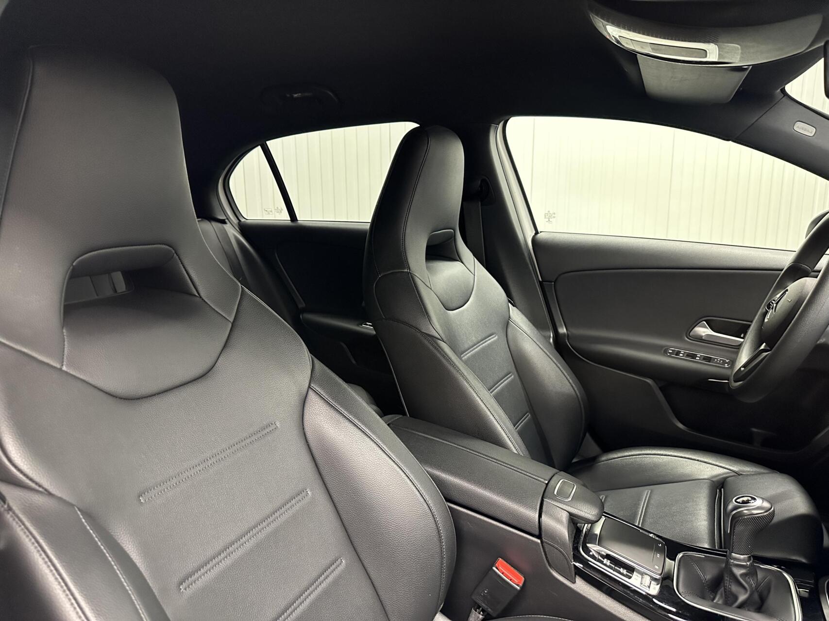 Foto van Mercedes-Benz A 200
