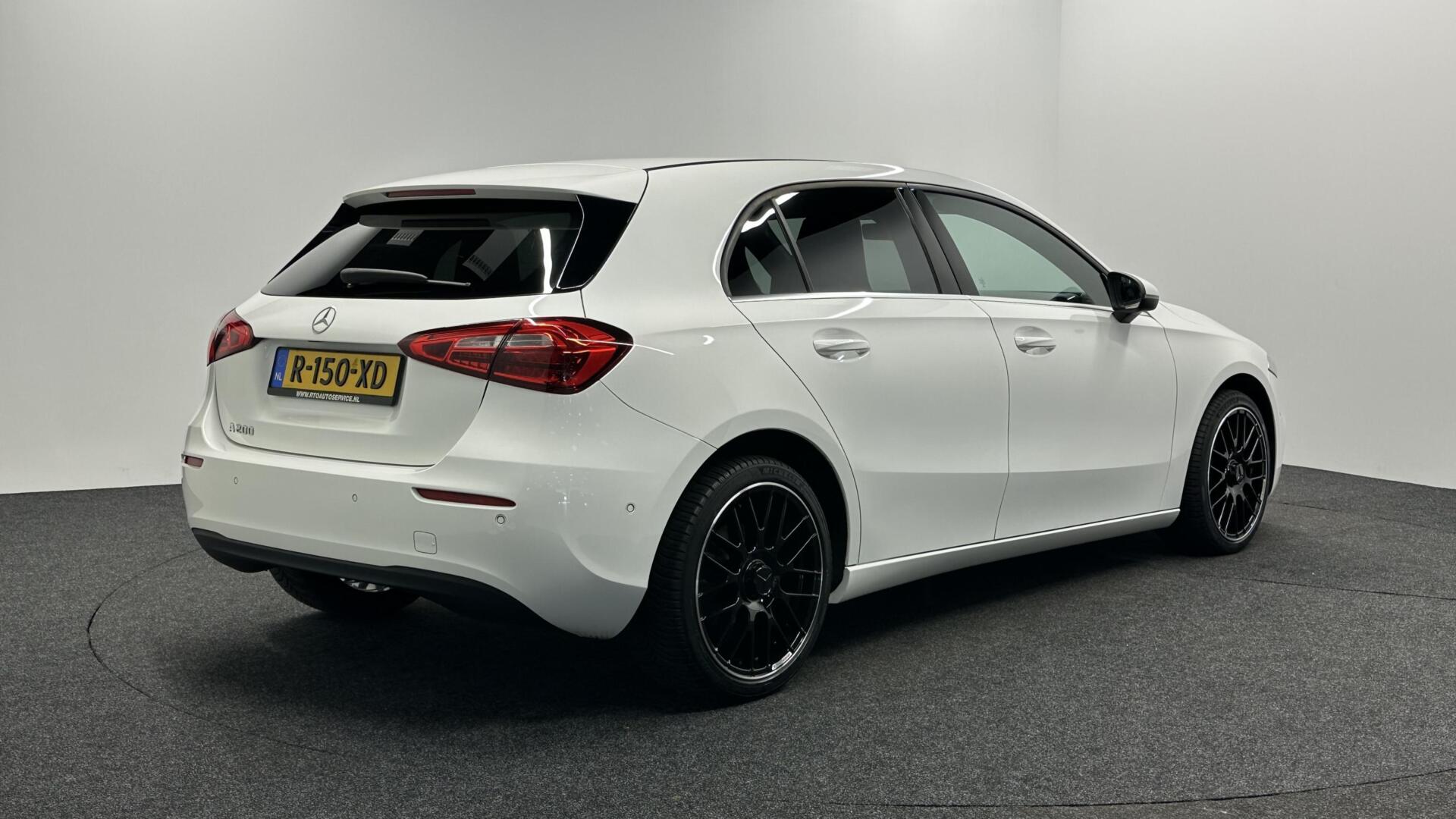 Foto van Mercedes-Benz A 200