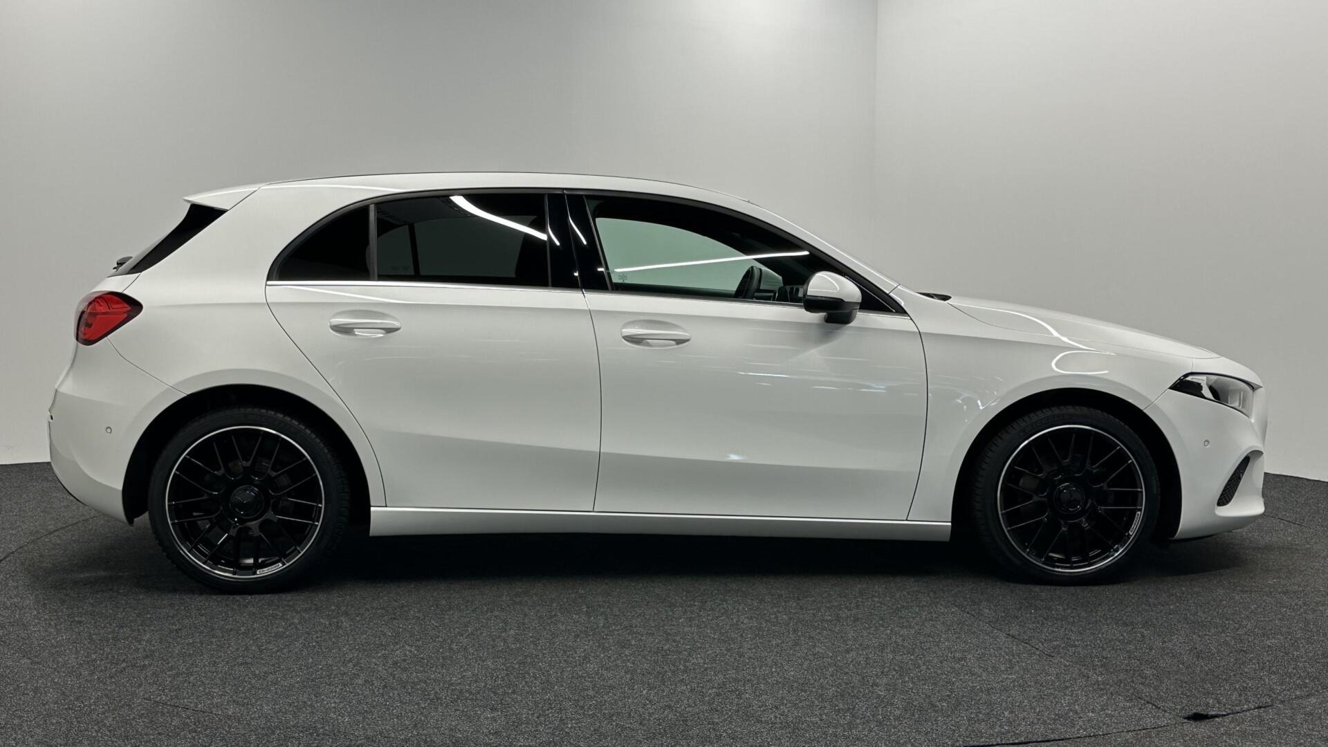 Foto van Mercedes-Benz A 200