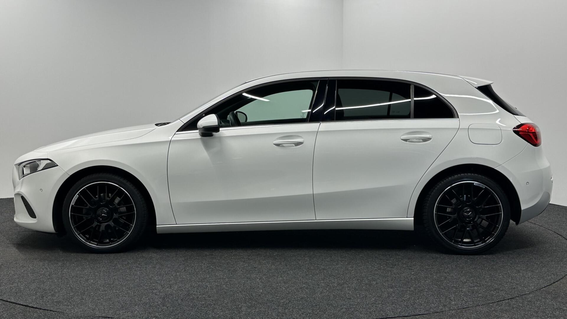 Foto van Mercedes-Benz A 200
