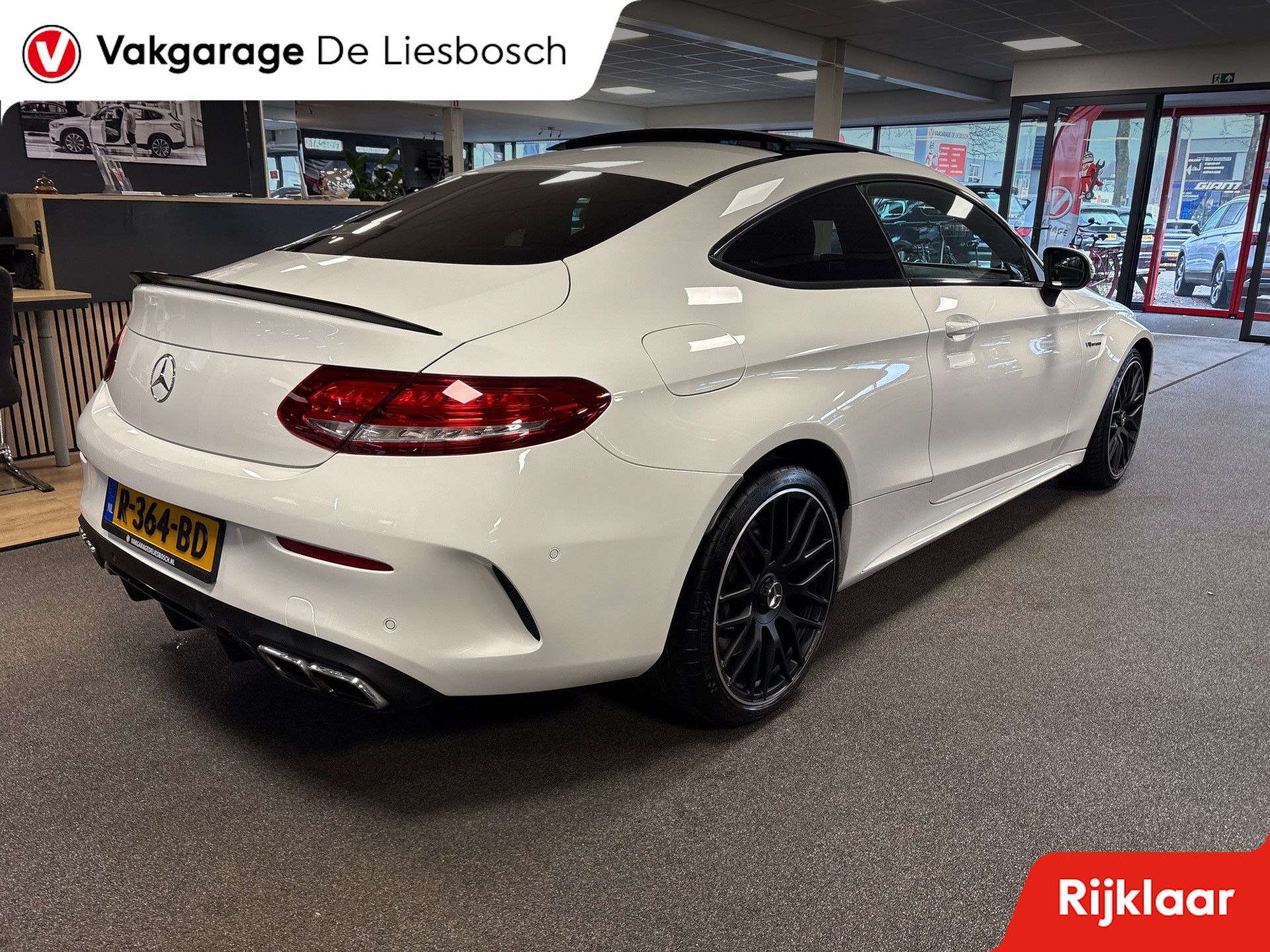 Foto van Mercedes-Benz AMG C 63