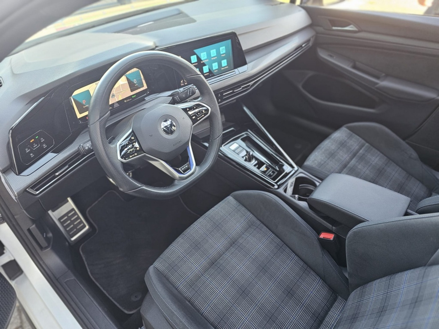 Foto van Volkswagen Golf GTE