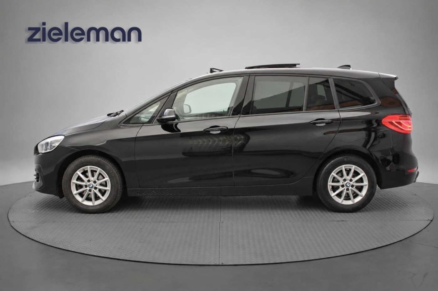 Foto van BMW 216i Gran Tourer