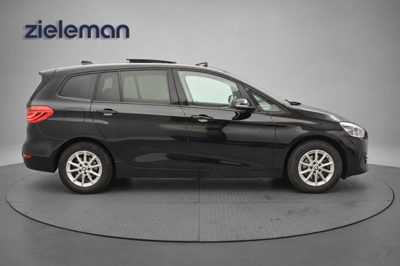 Foto van BMW 216i Gran Tourer
