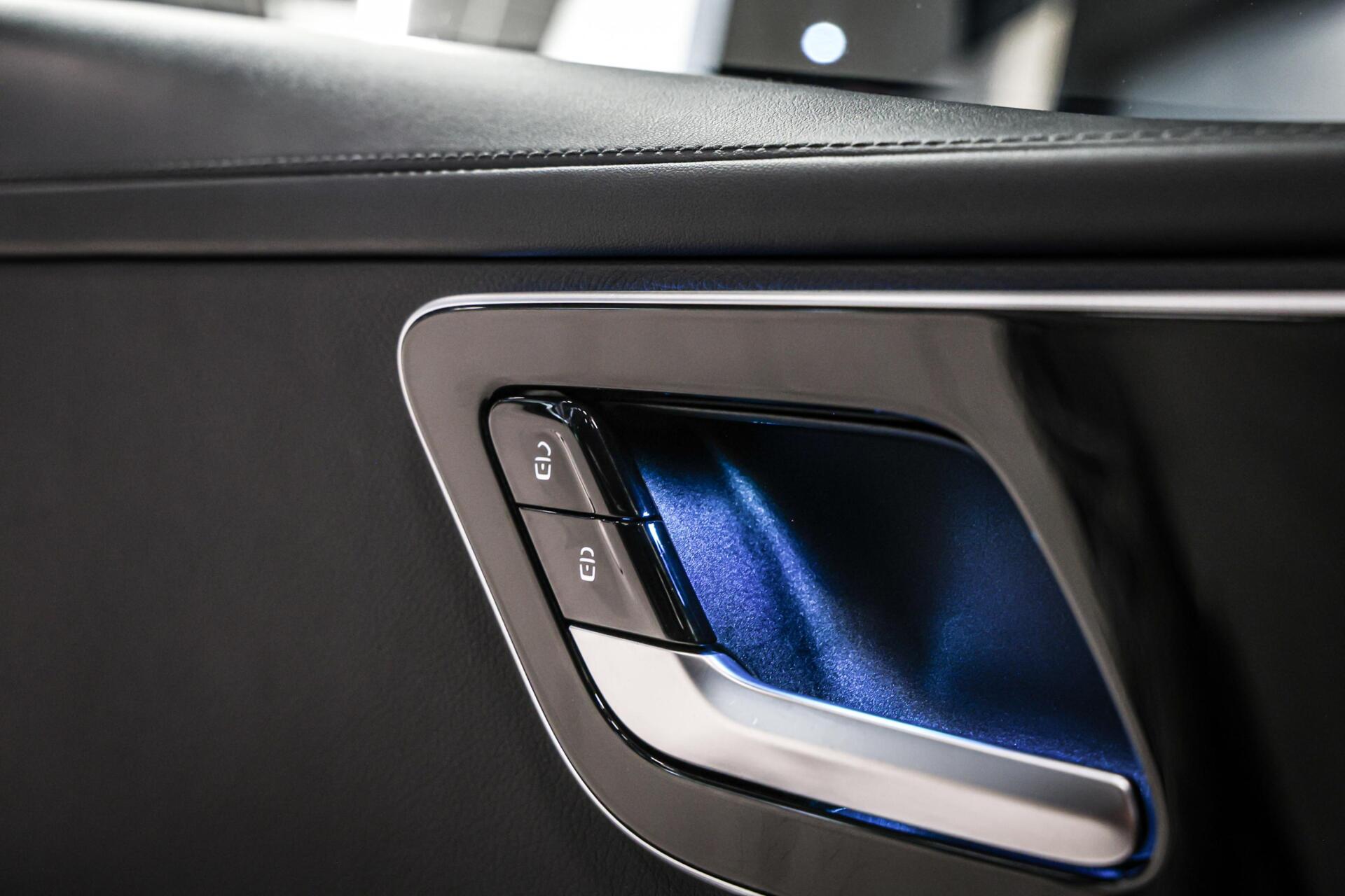 Foto van Mercedes-Benz C 300 E