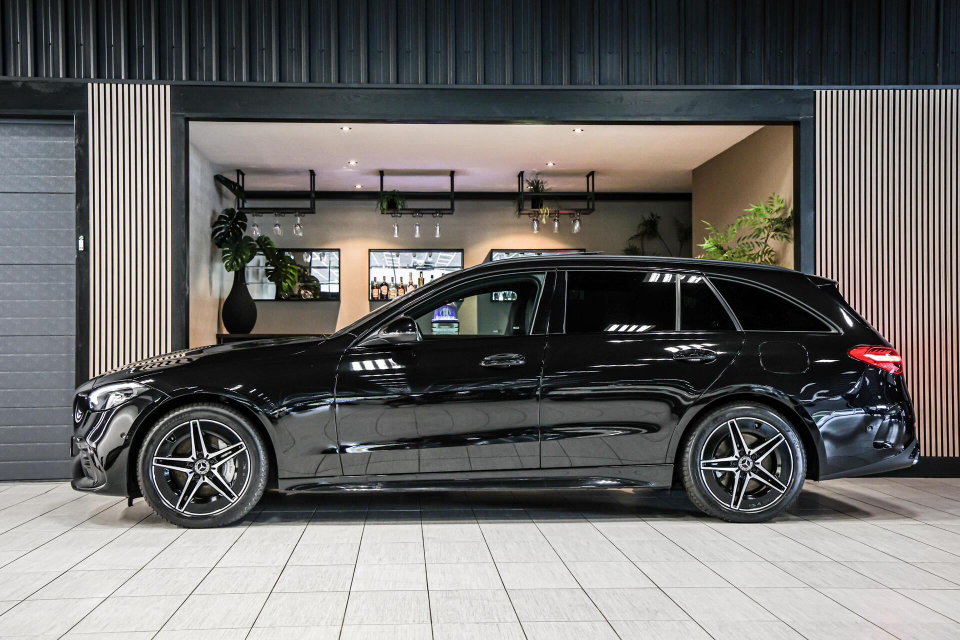 Foto van Mercedes-Benz C 300 E