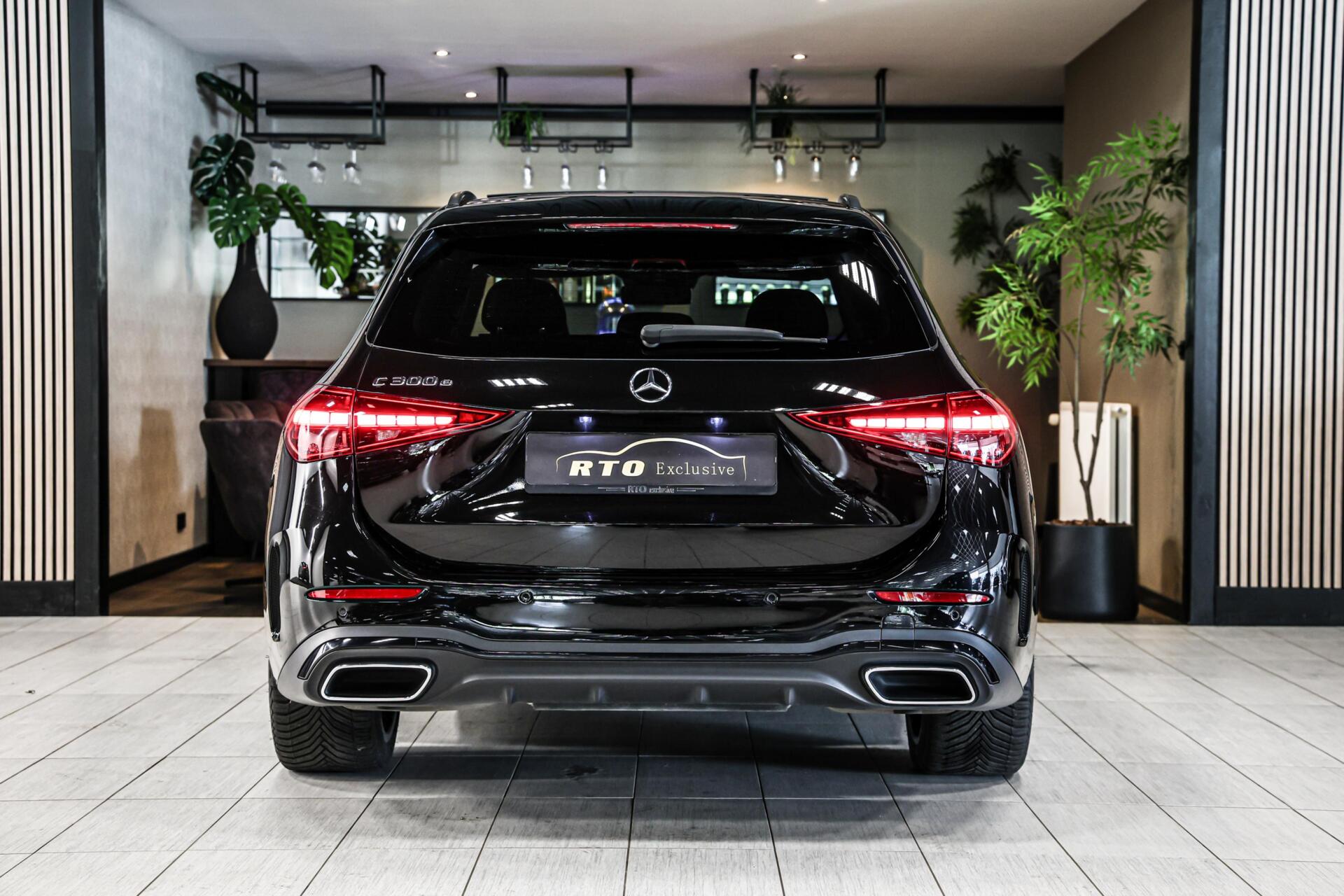 Foto van Mercedes-Benz C 300 E