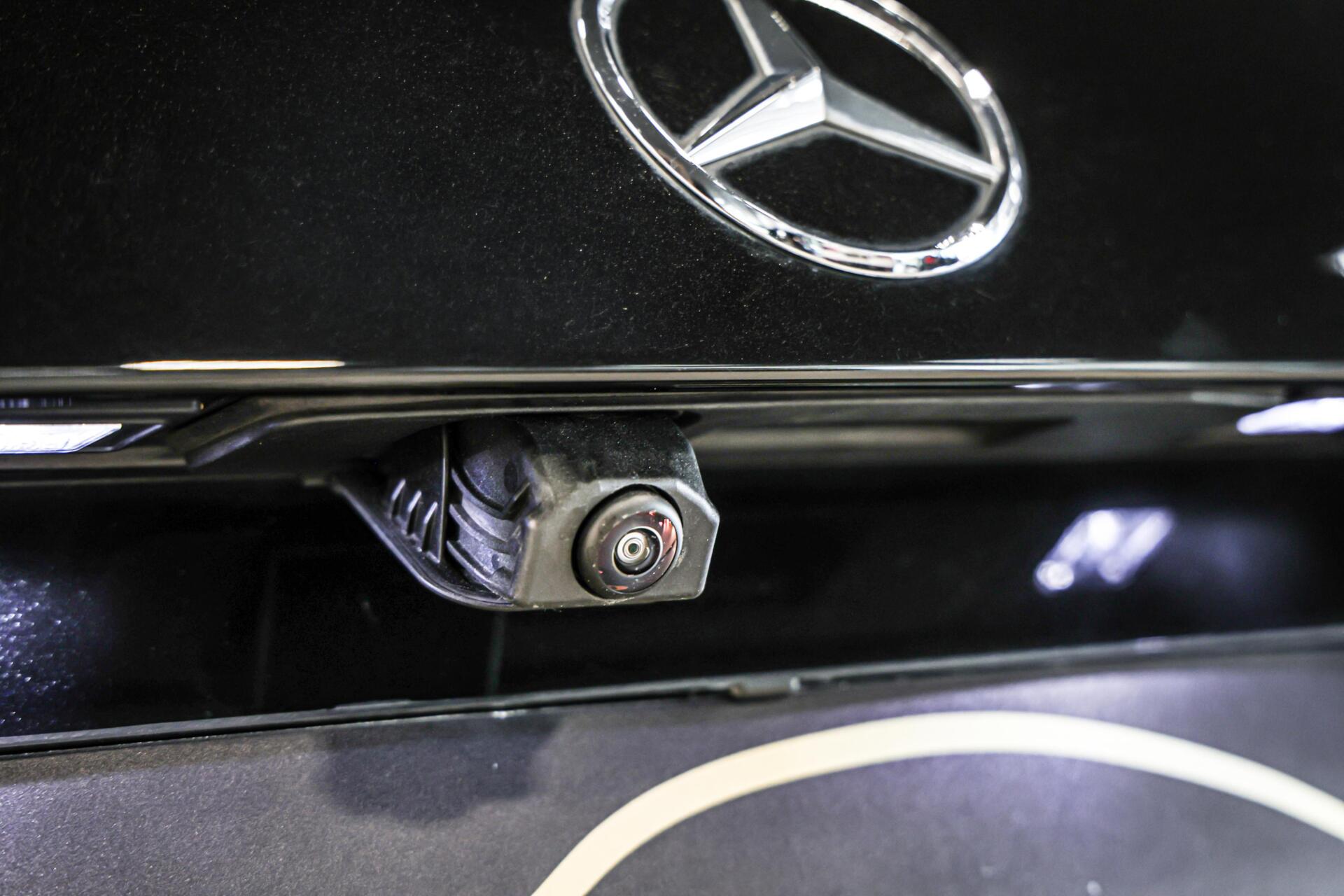 Foto van Mercedes-Benz C 300 E