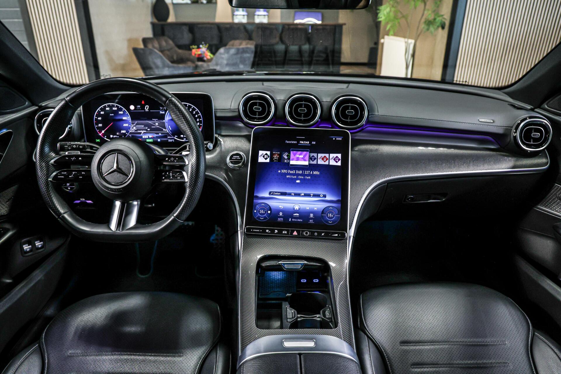 Foto van Mercedes-Benz C 300 E