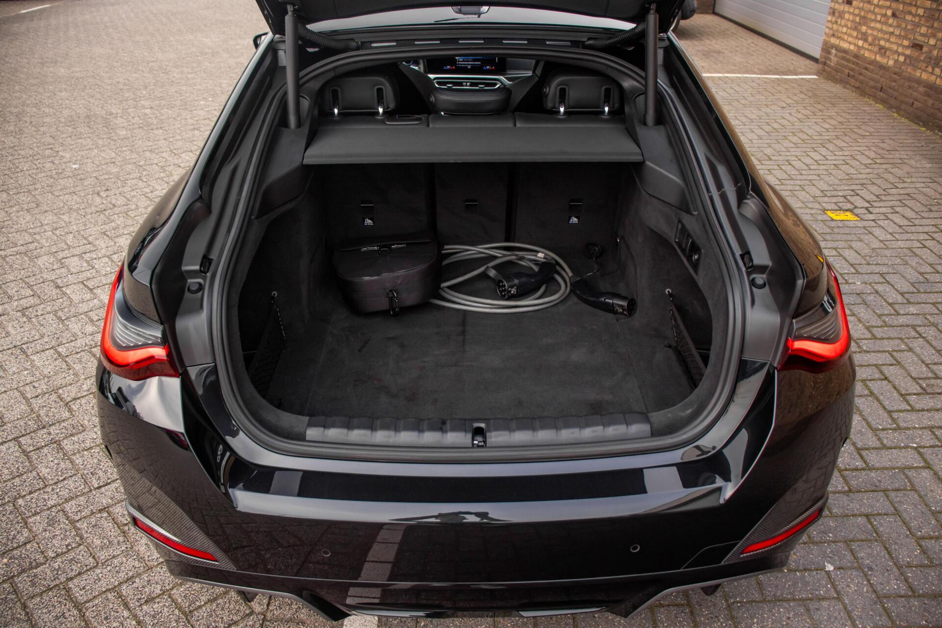 Foto van BMW I4 M50