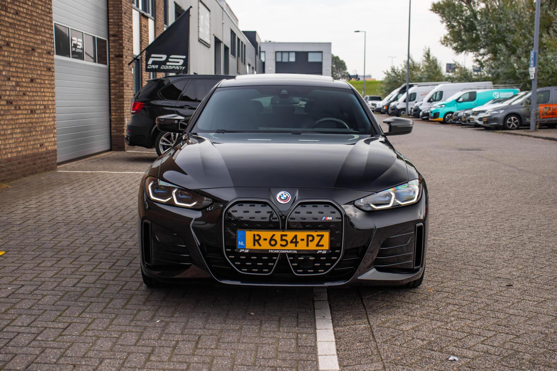 Foto van BMW I4 M50