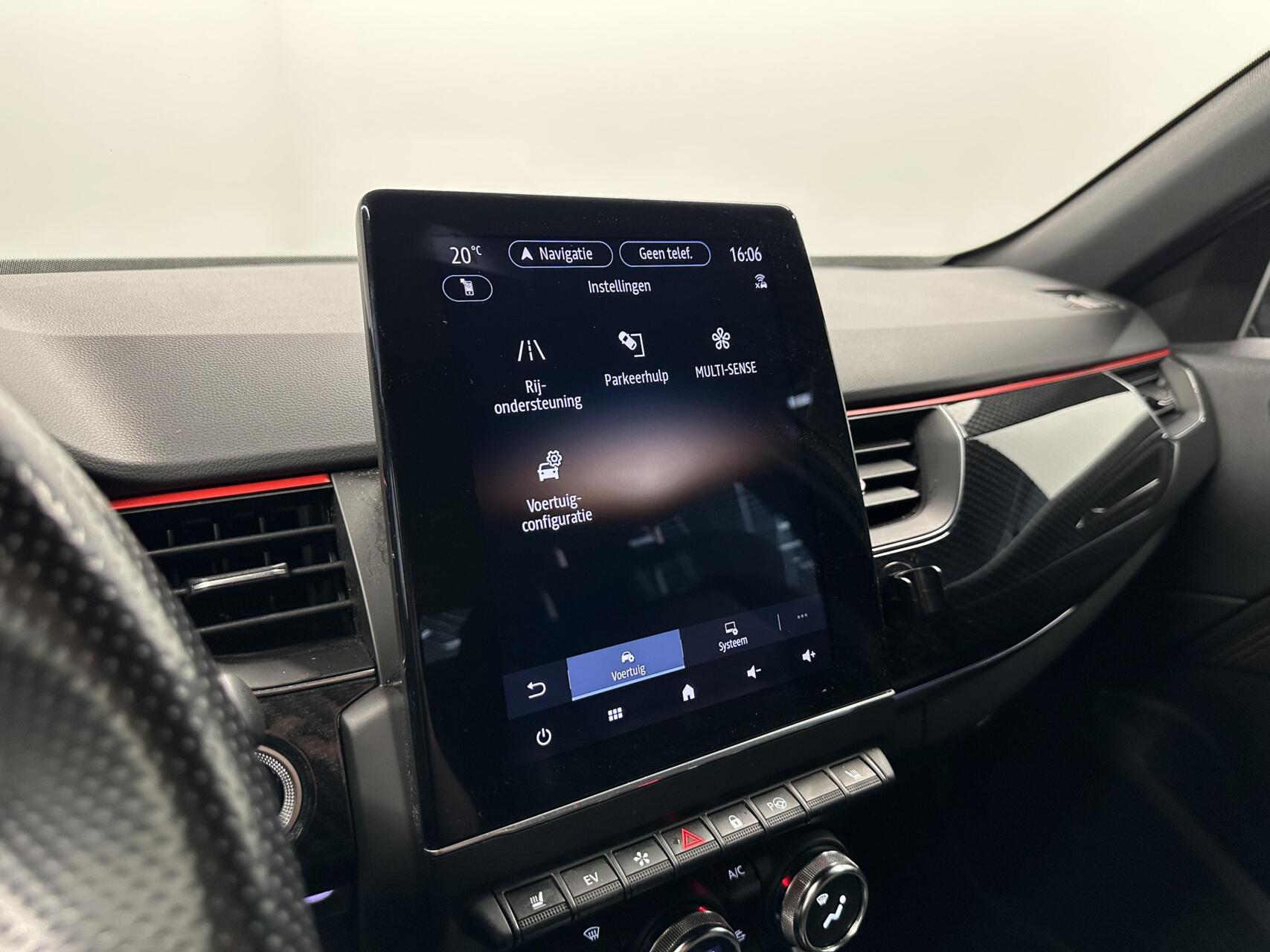 Foto van Renault Arkana E-tech