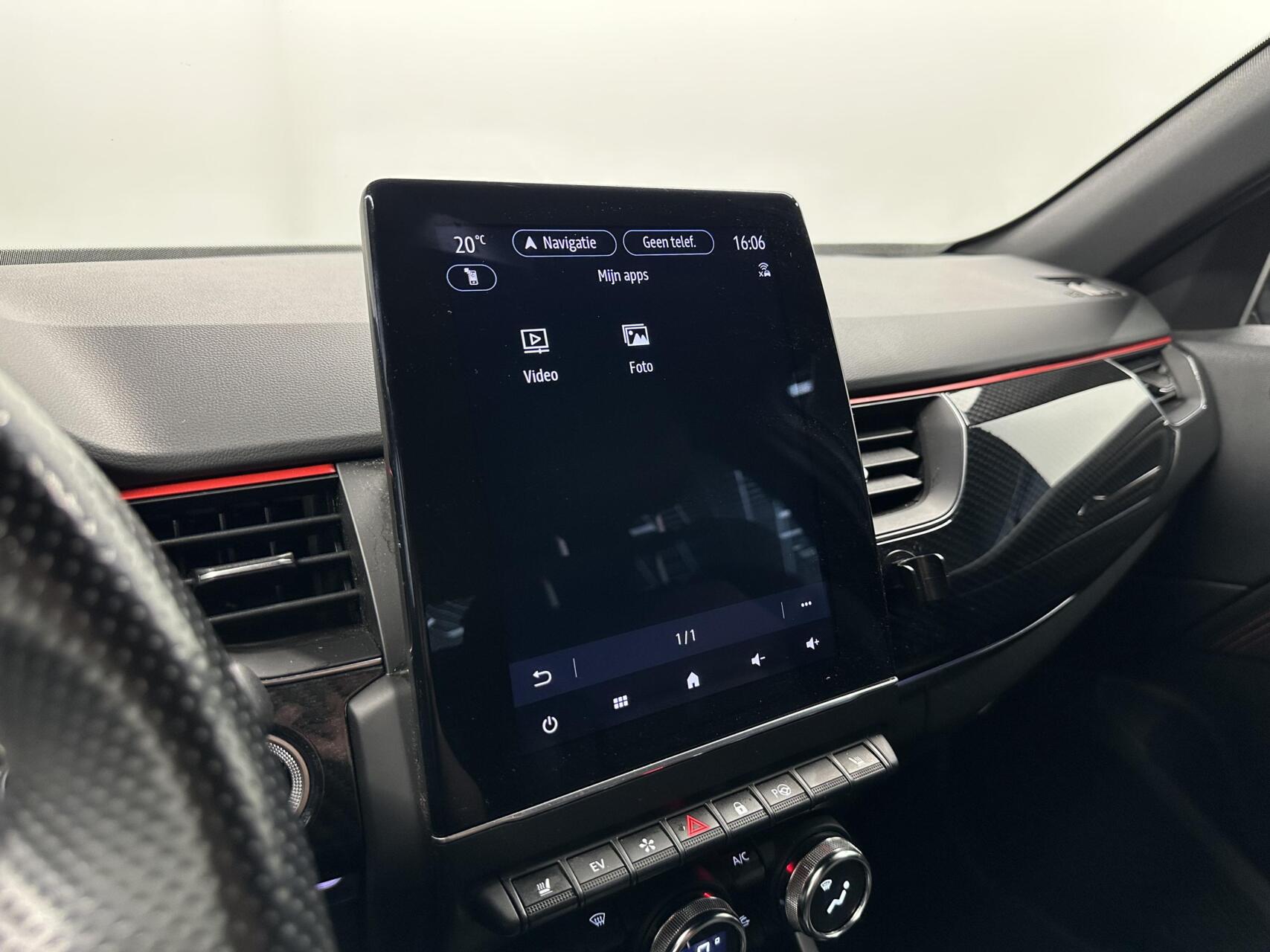 Foto van Renault Arkana E-tech