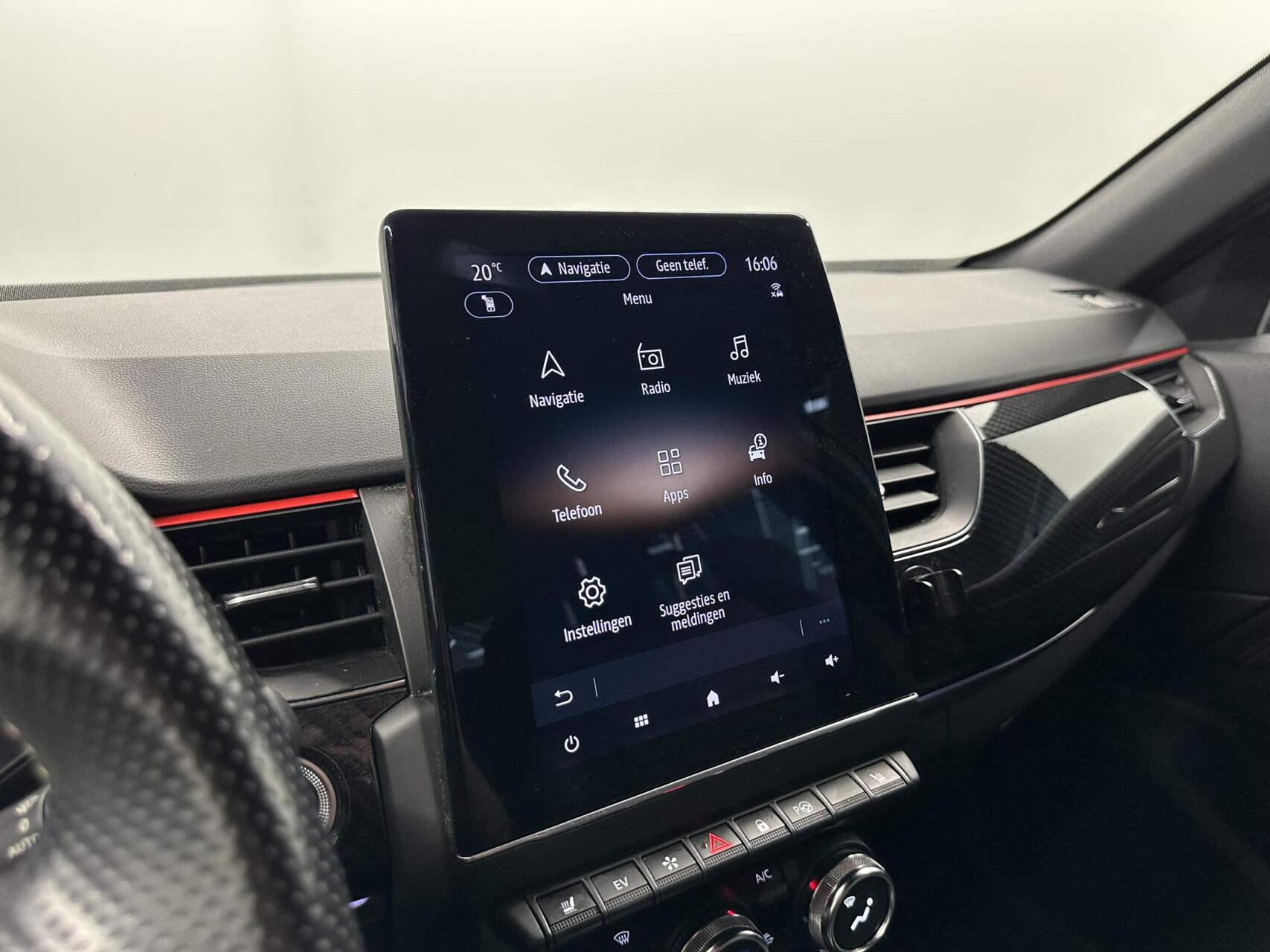 Foto van Renault Arkana E-tech