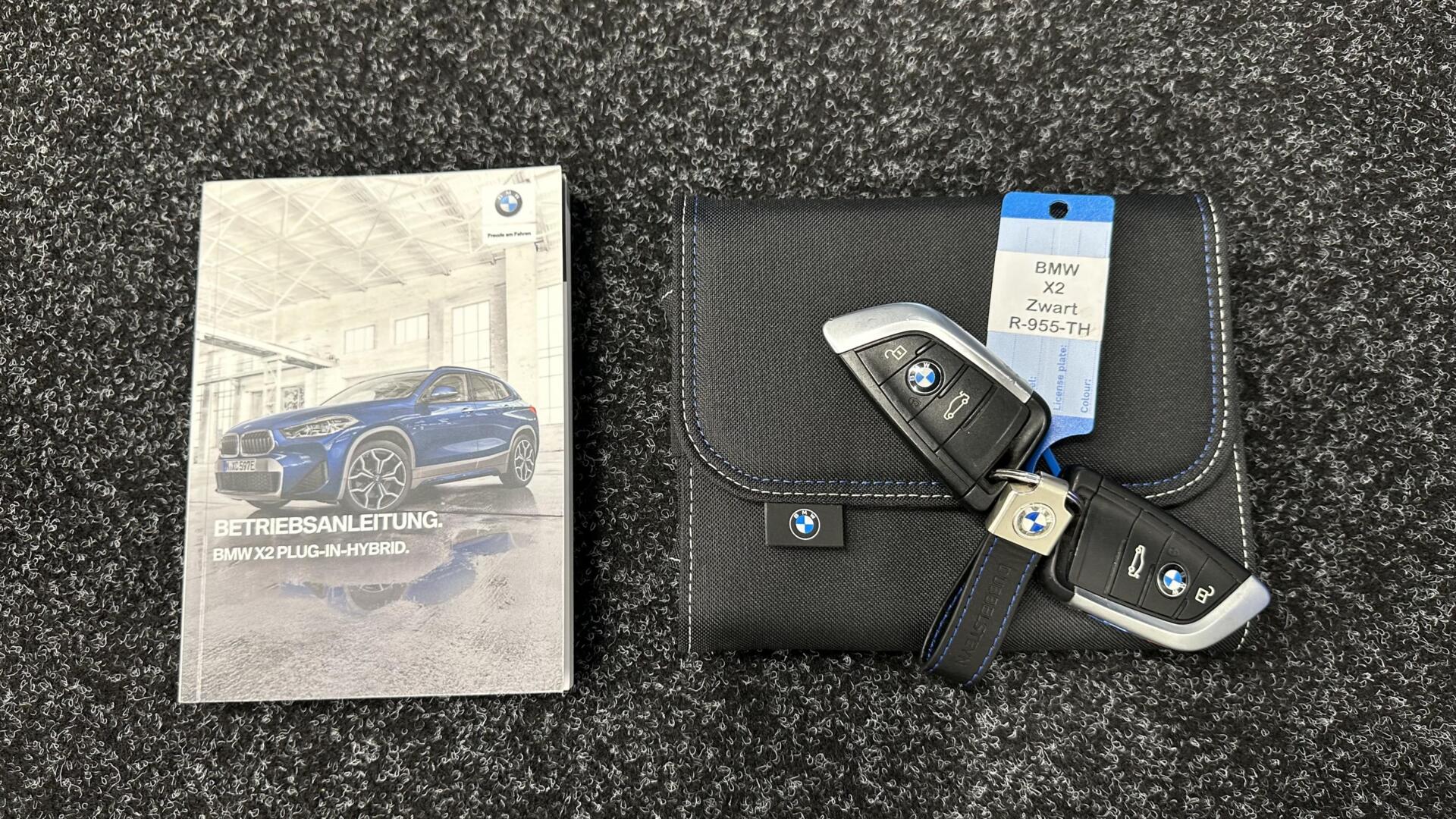 Foto van BMW X2 Xdrive25e
