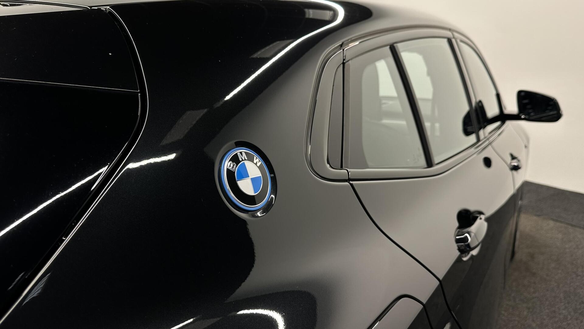 Foto van BMW X2 Xdrive25e