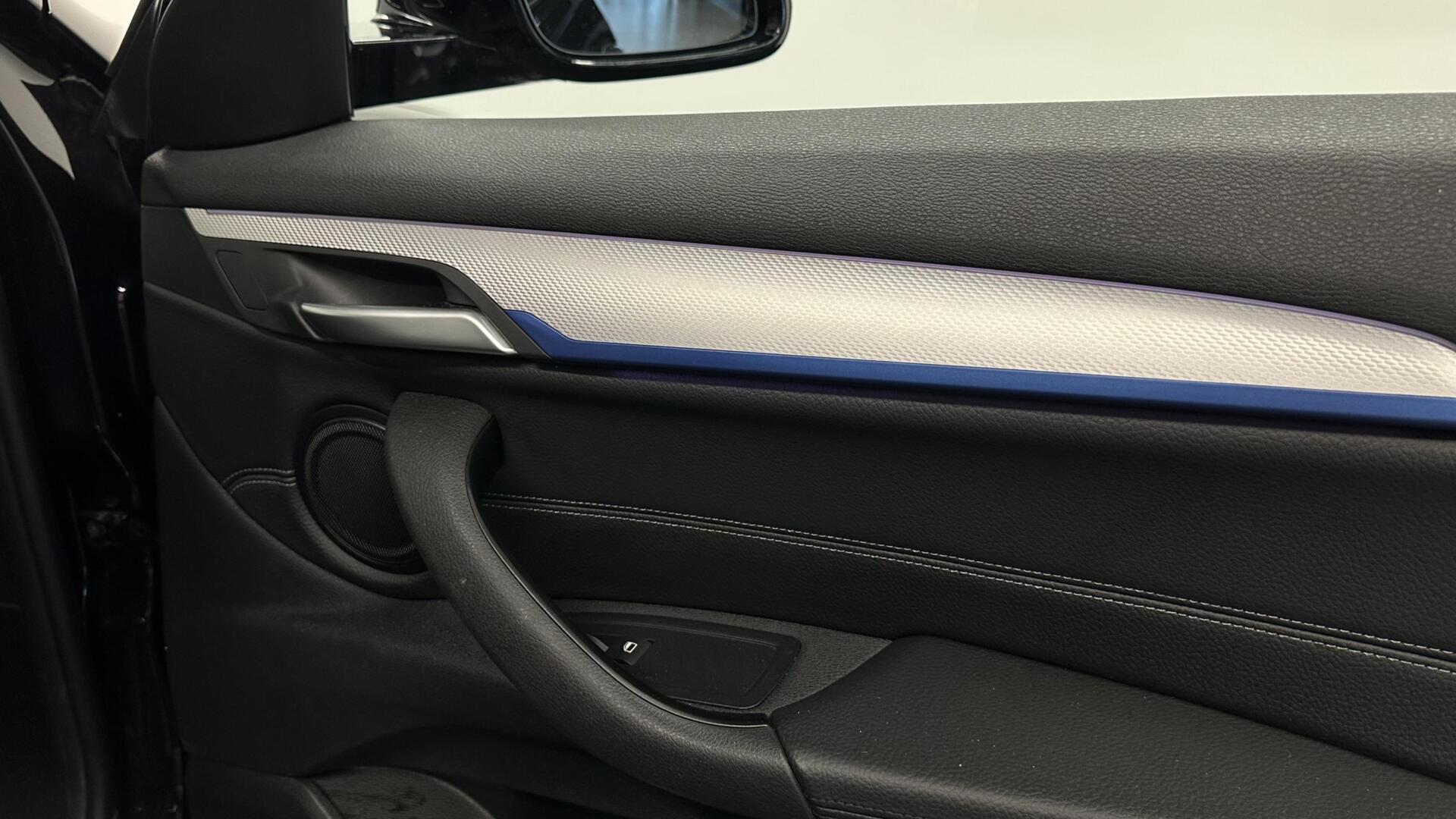 Foto van BMW X2 Xdrive25e