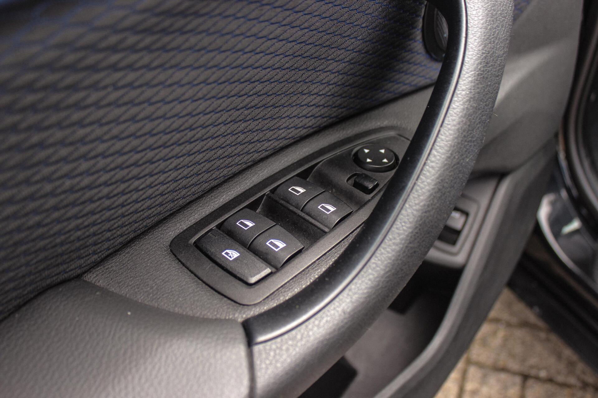 Foto van BMW X1 Sdrive18d