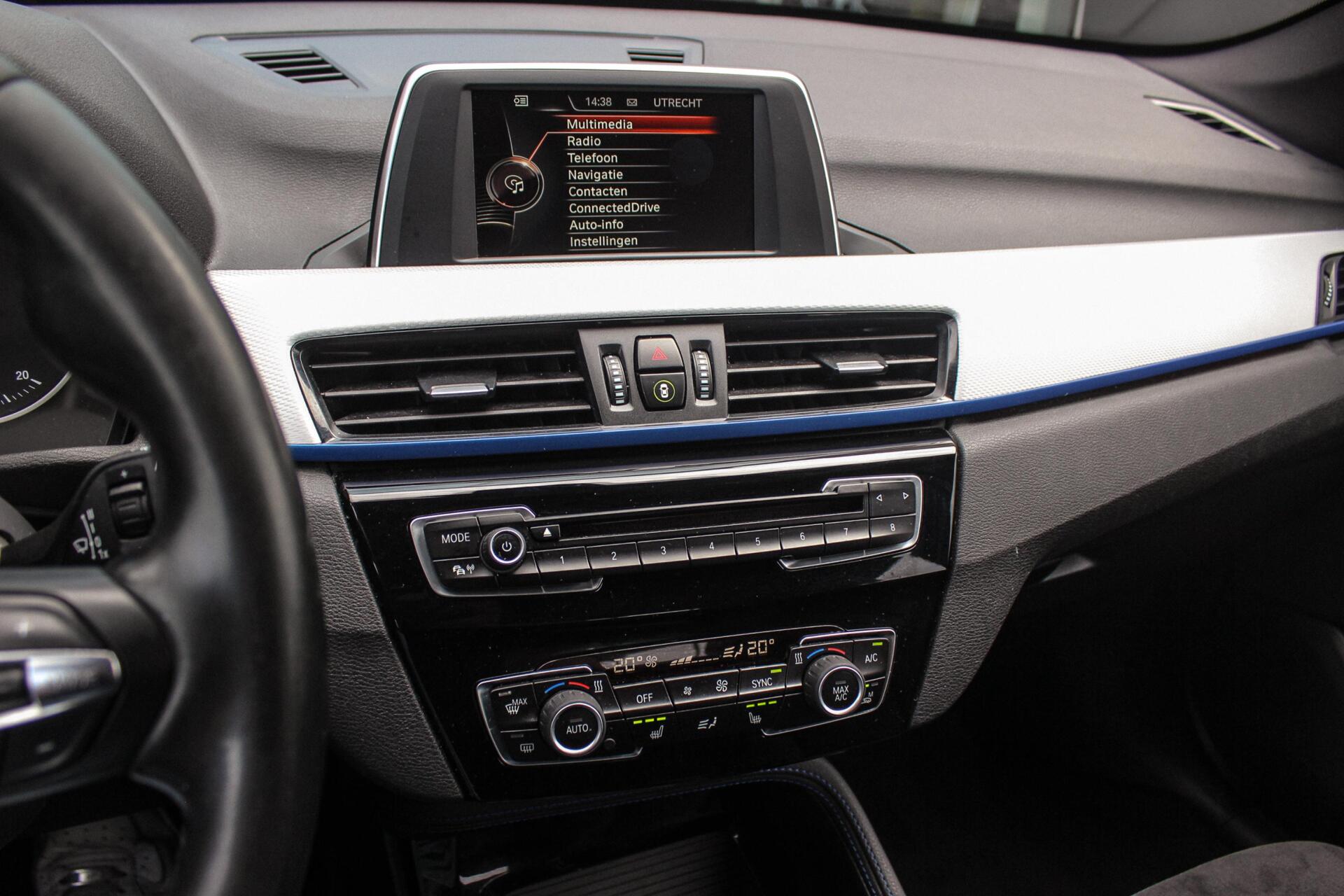 Foto van BMW X1 Sdrive18d