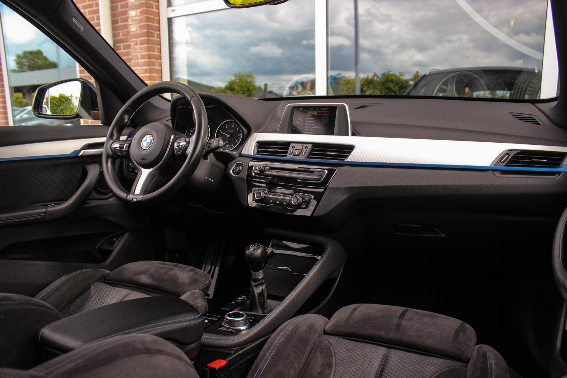 Foto van BMW X1 Sdrive18d