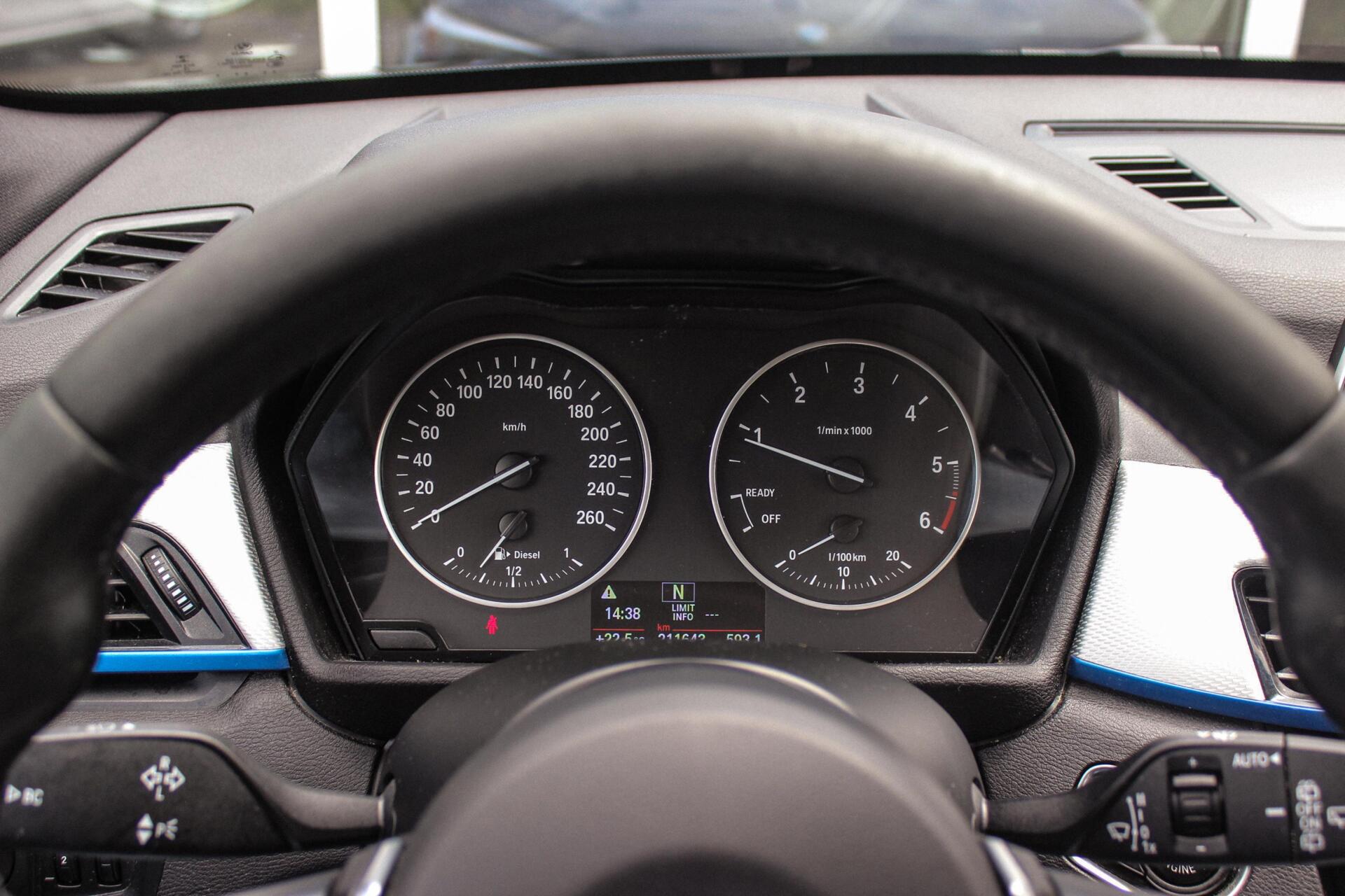 Foto van BMW X1 Sdrive18d