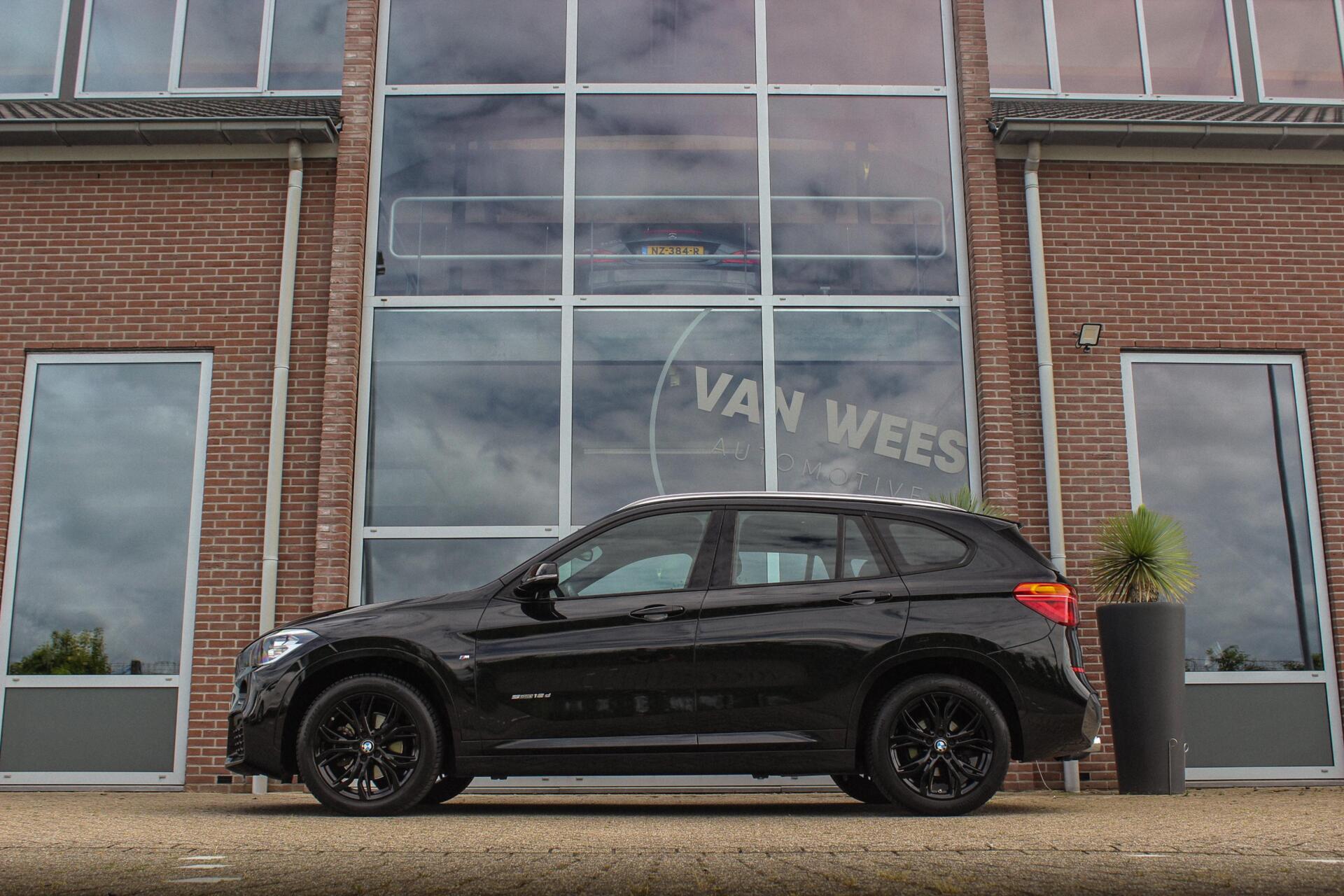 Foto van BMW X1 Sdrive18d