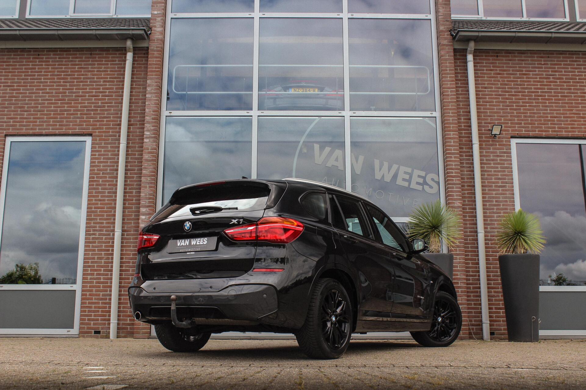 Foto van BMW X1 Sdrive18d
