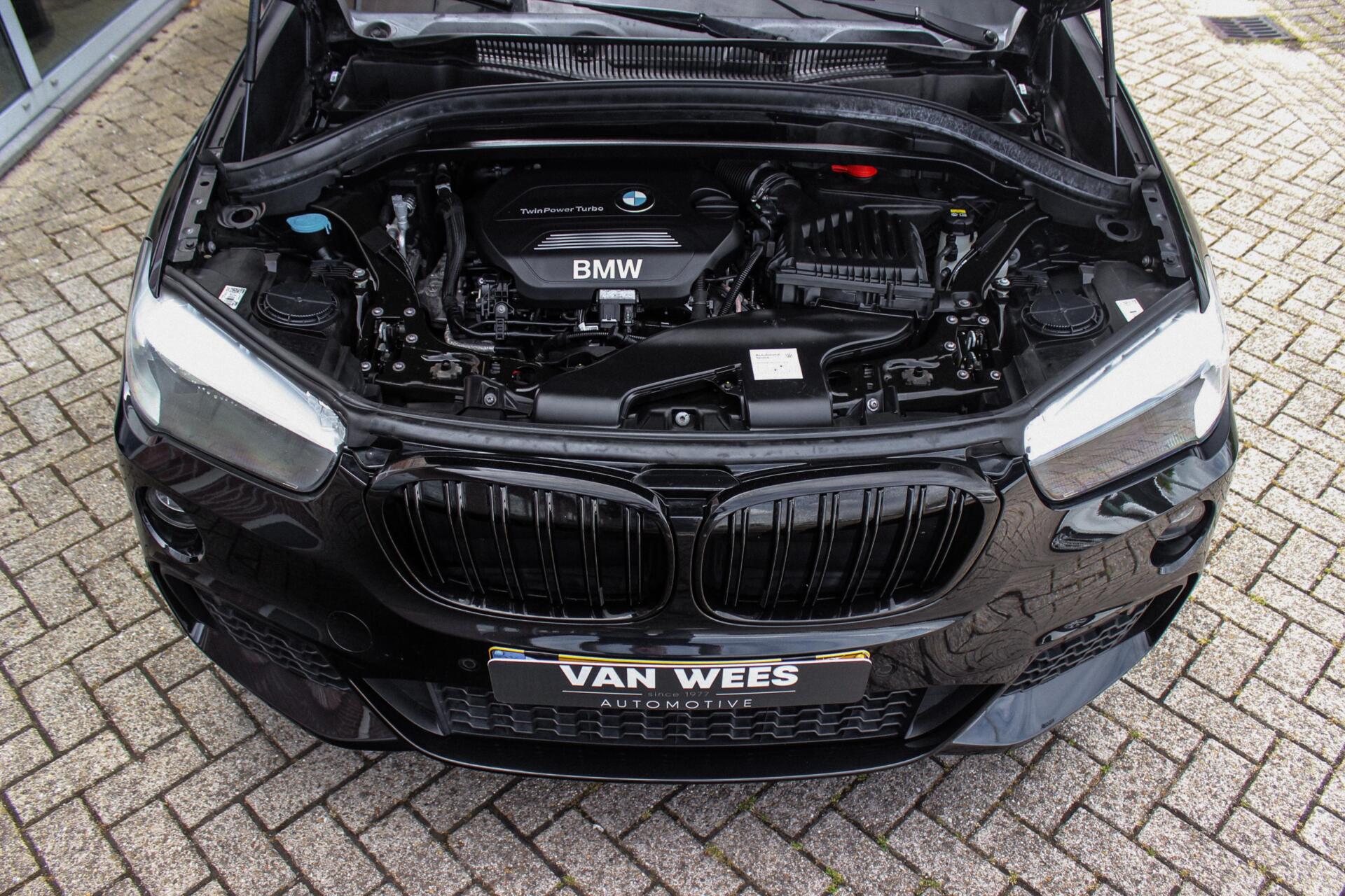 Foto van BMW X1 Sdrive18d