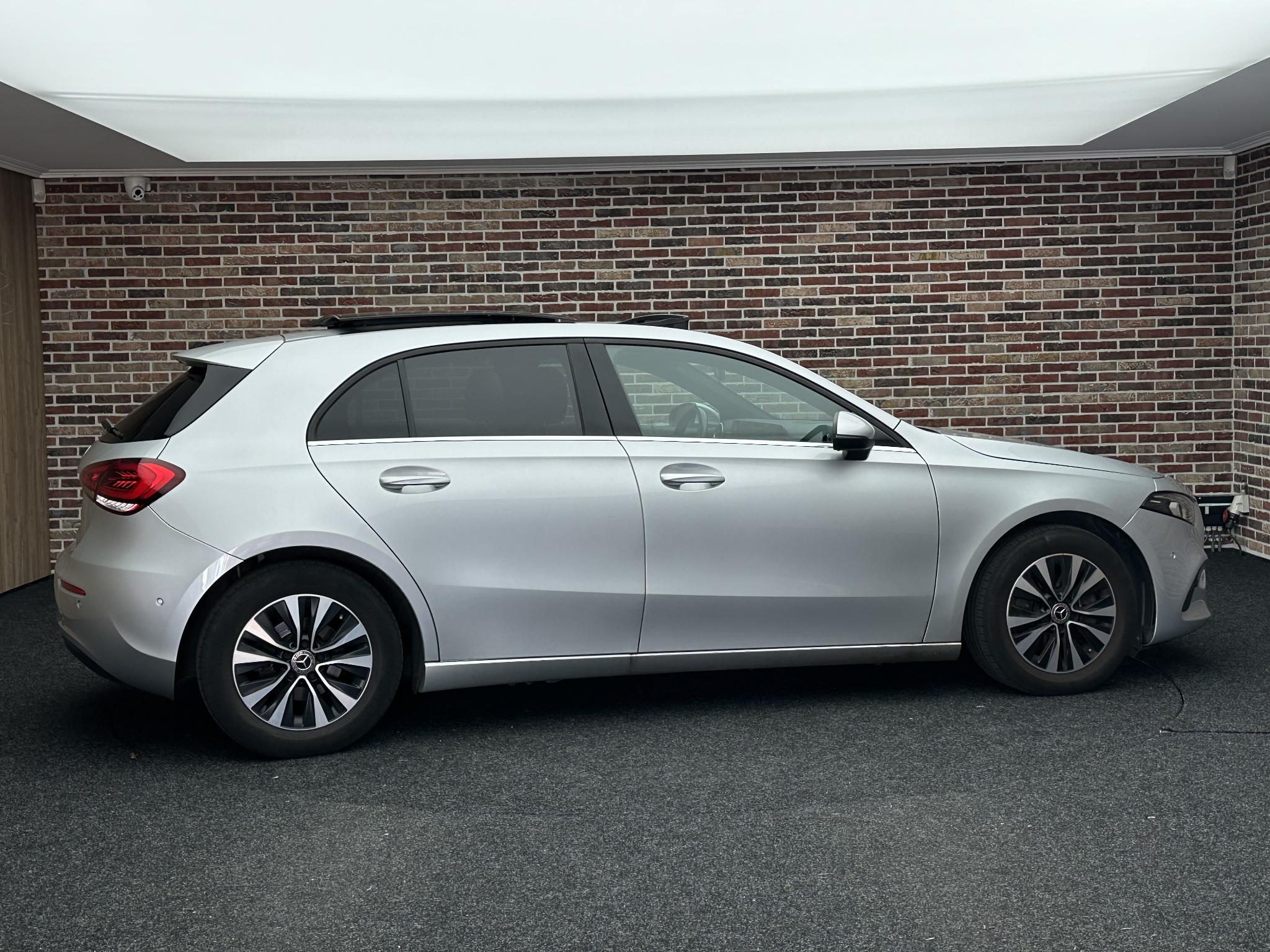 Foto van Mercedes-Benz A 200